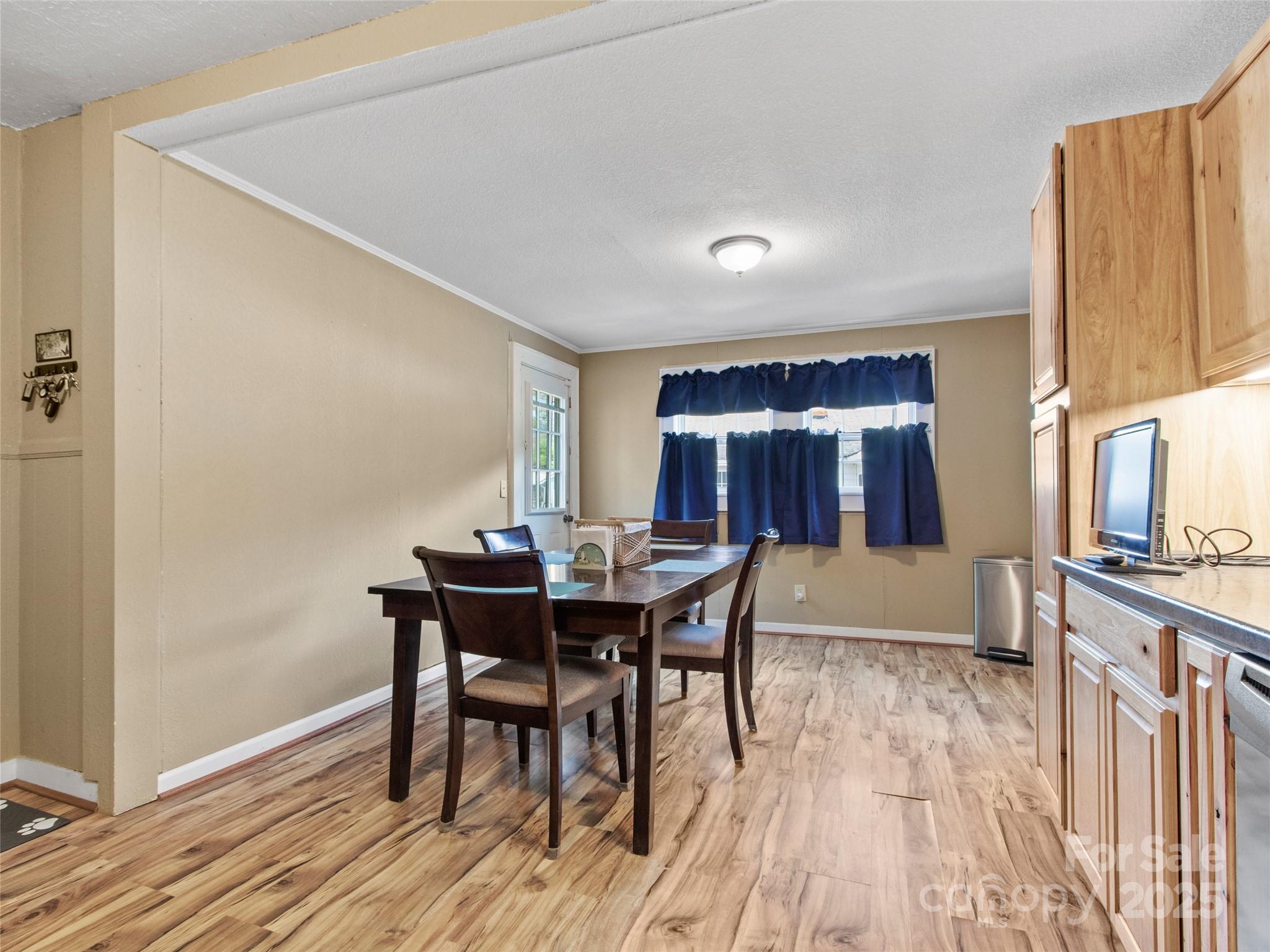 56 Love Fox Road Property Photo 15