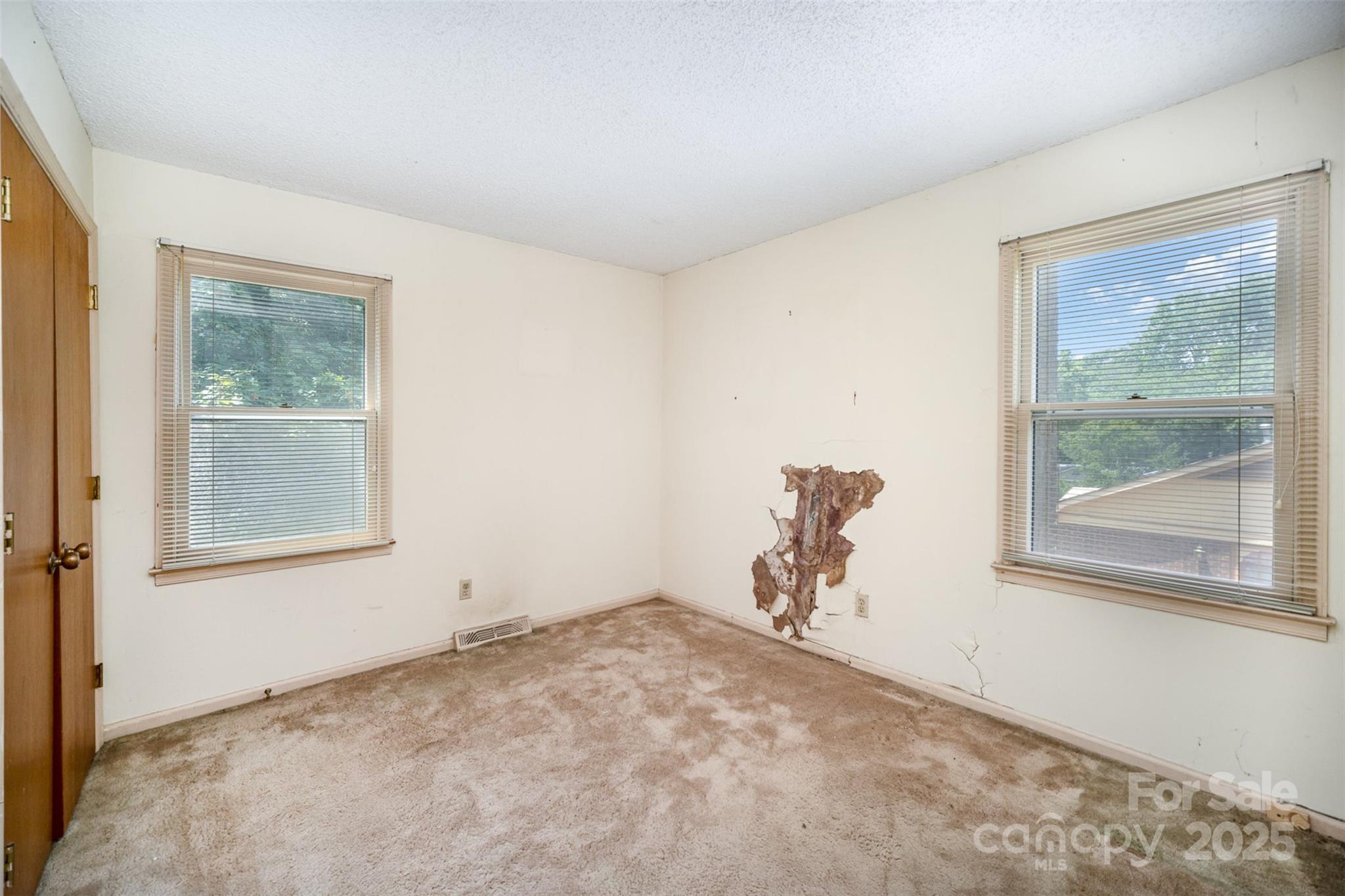 421 Vickery Drive Property Photo 13