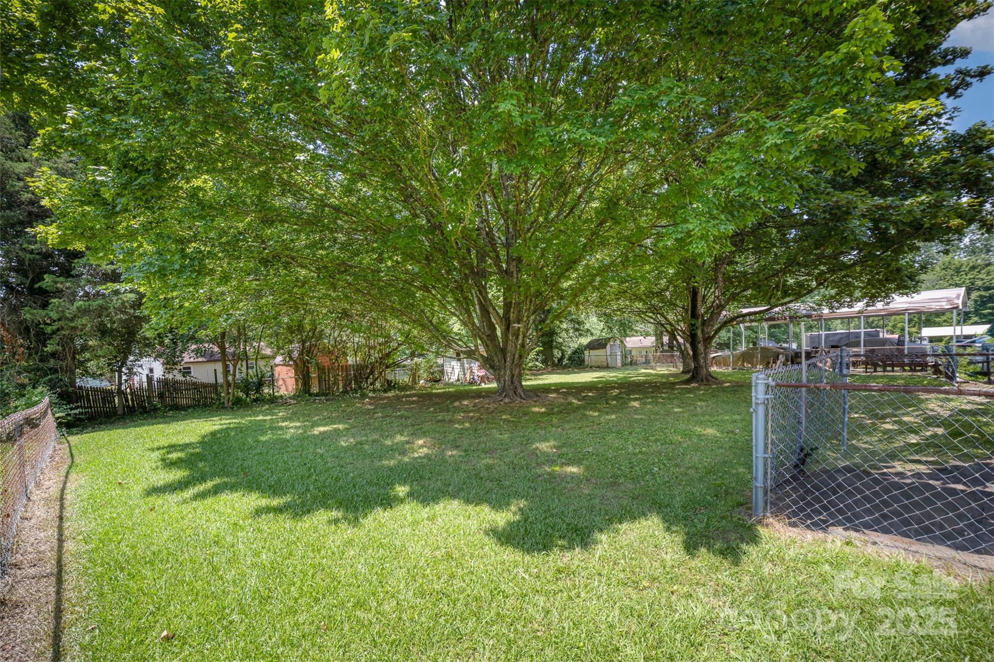 421 Vickery Drive Property Photo 23