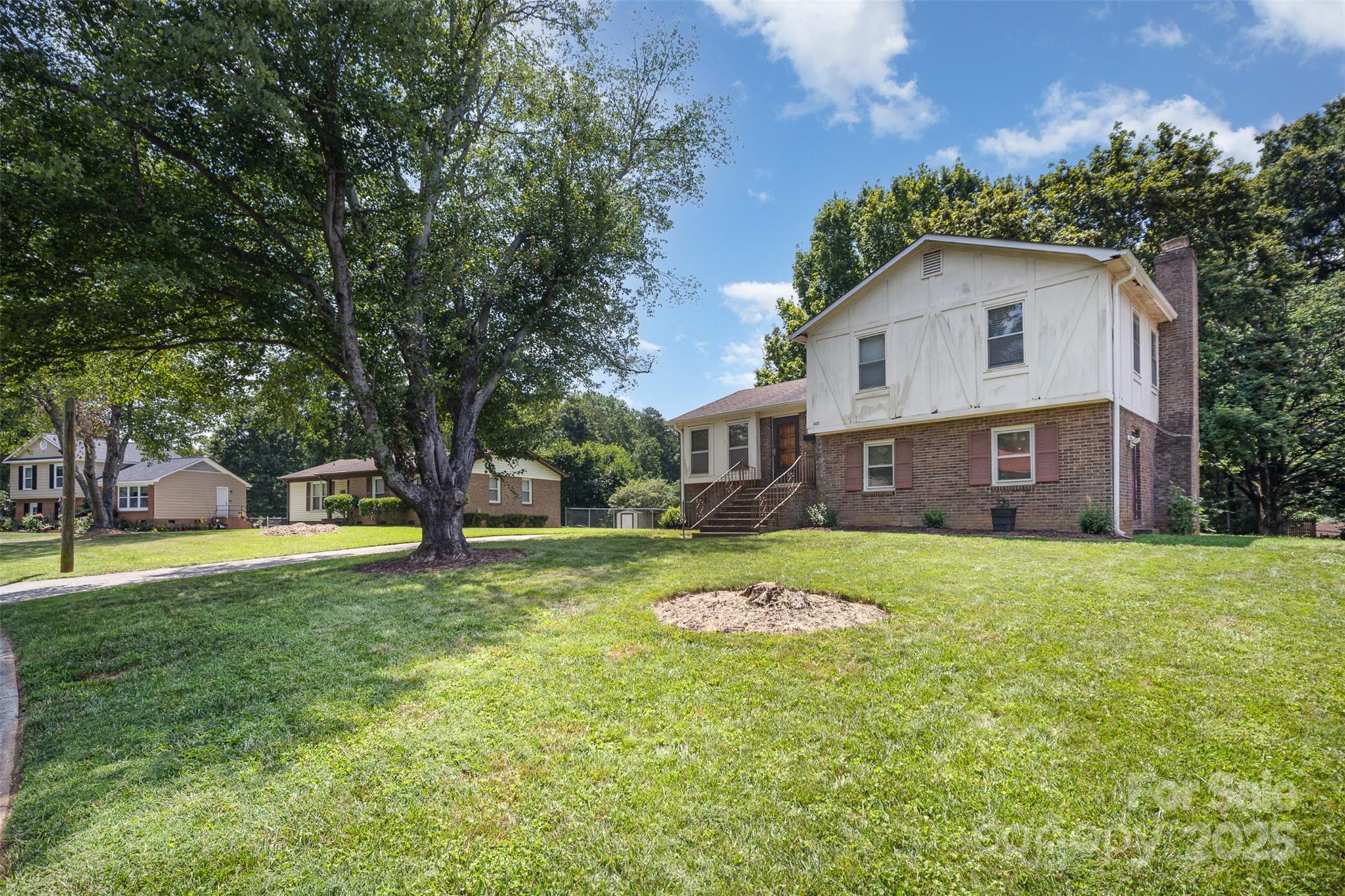 421 Vickery Drive Property Photo 24