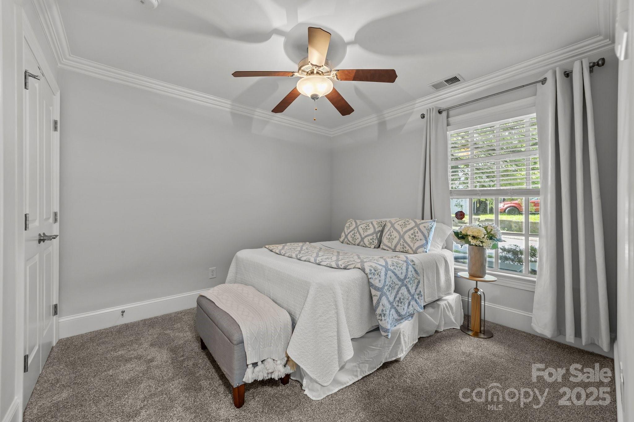 606 Bellemeade Street Property Photo 5