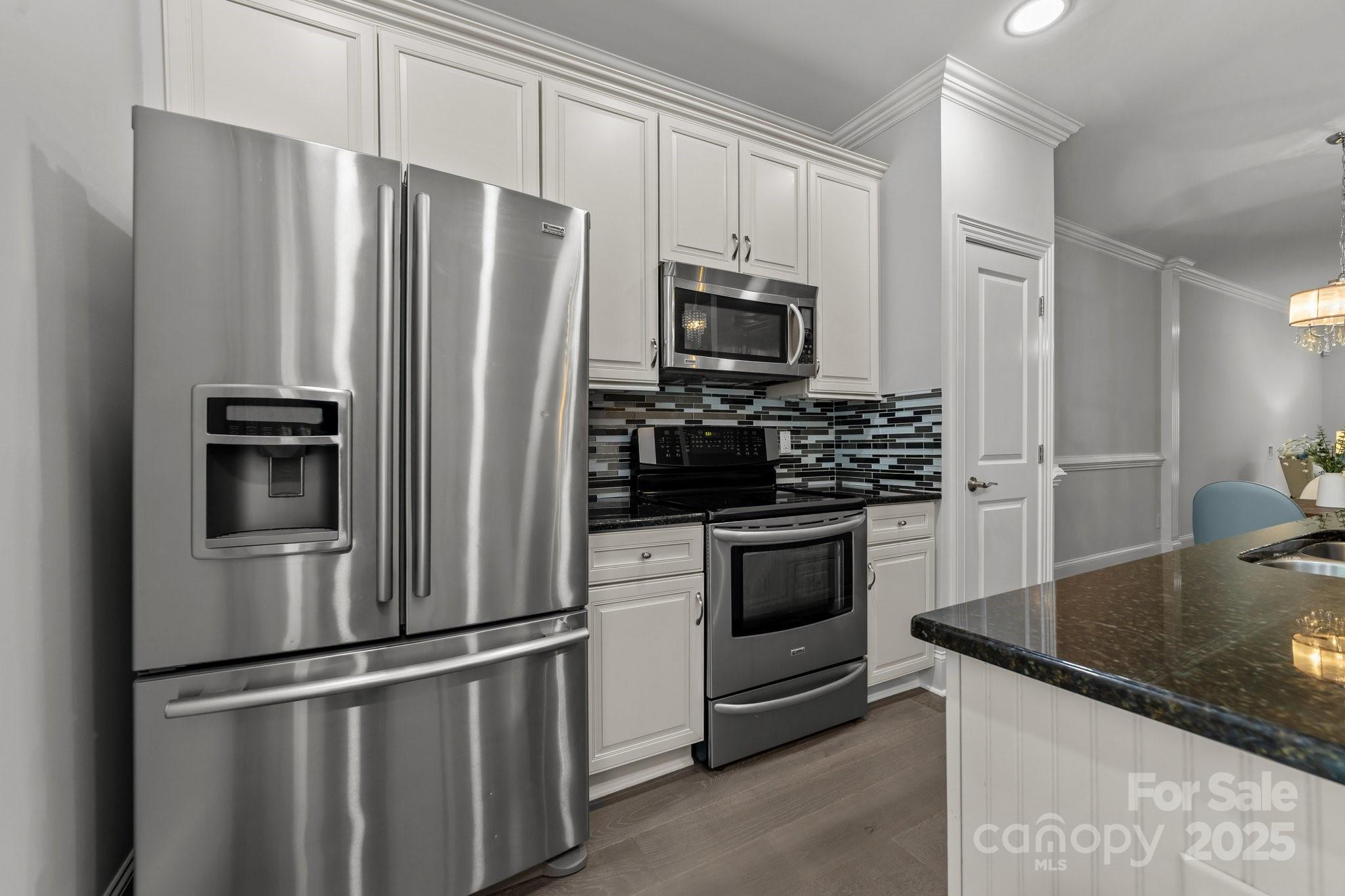 606 Bellemeade Street Property Photo 10