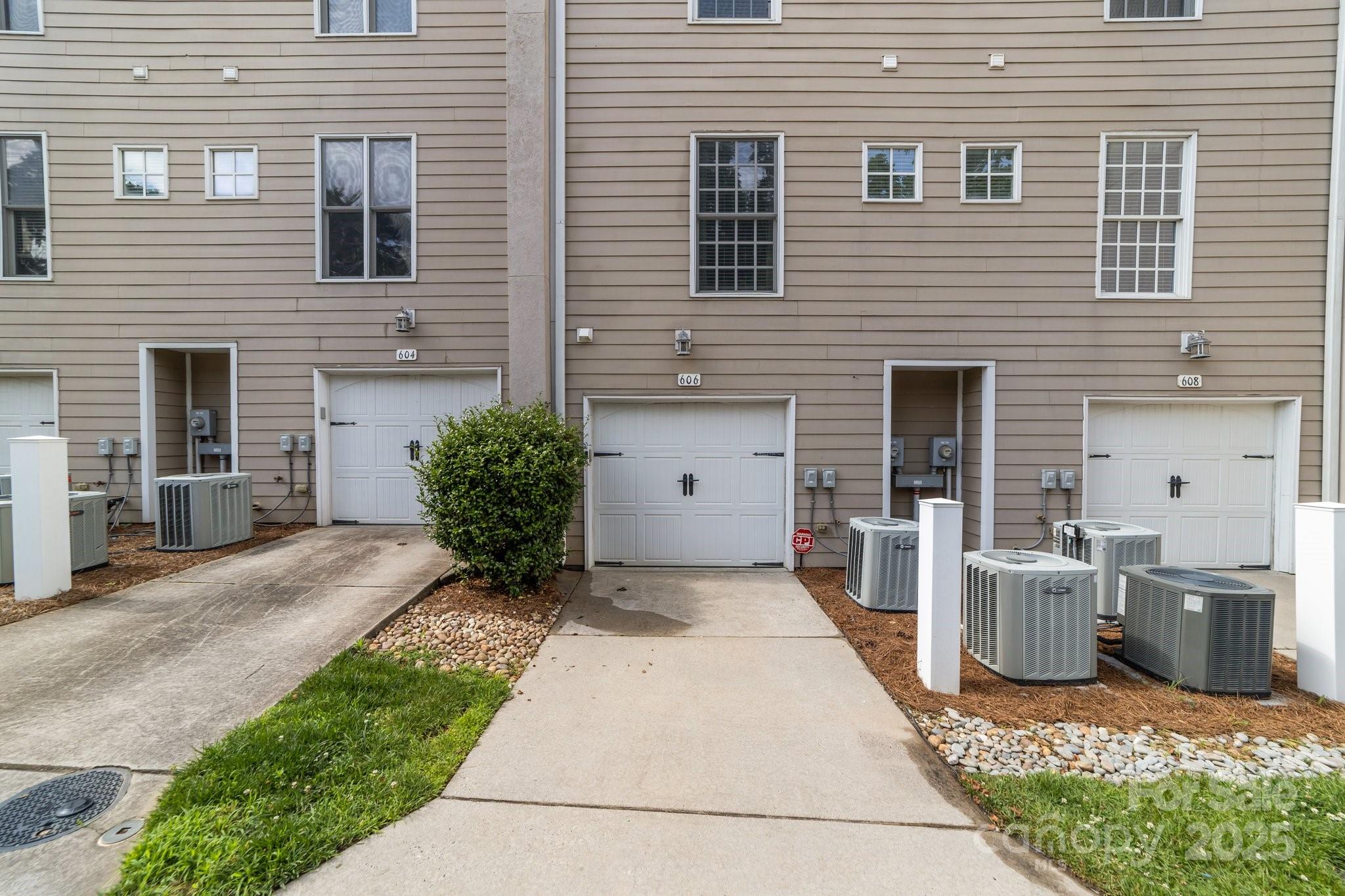 606 Bellemeade Street Property Photo 30