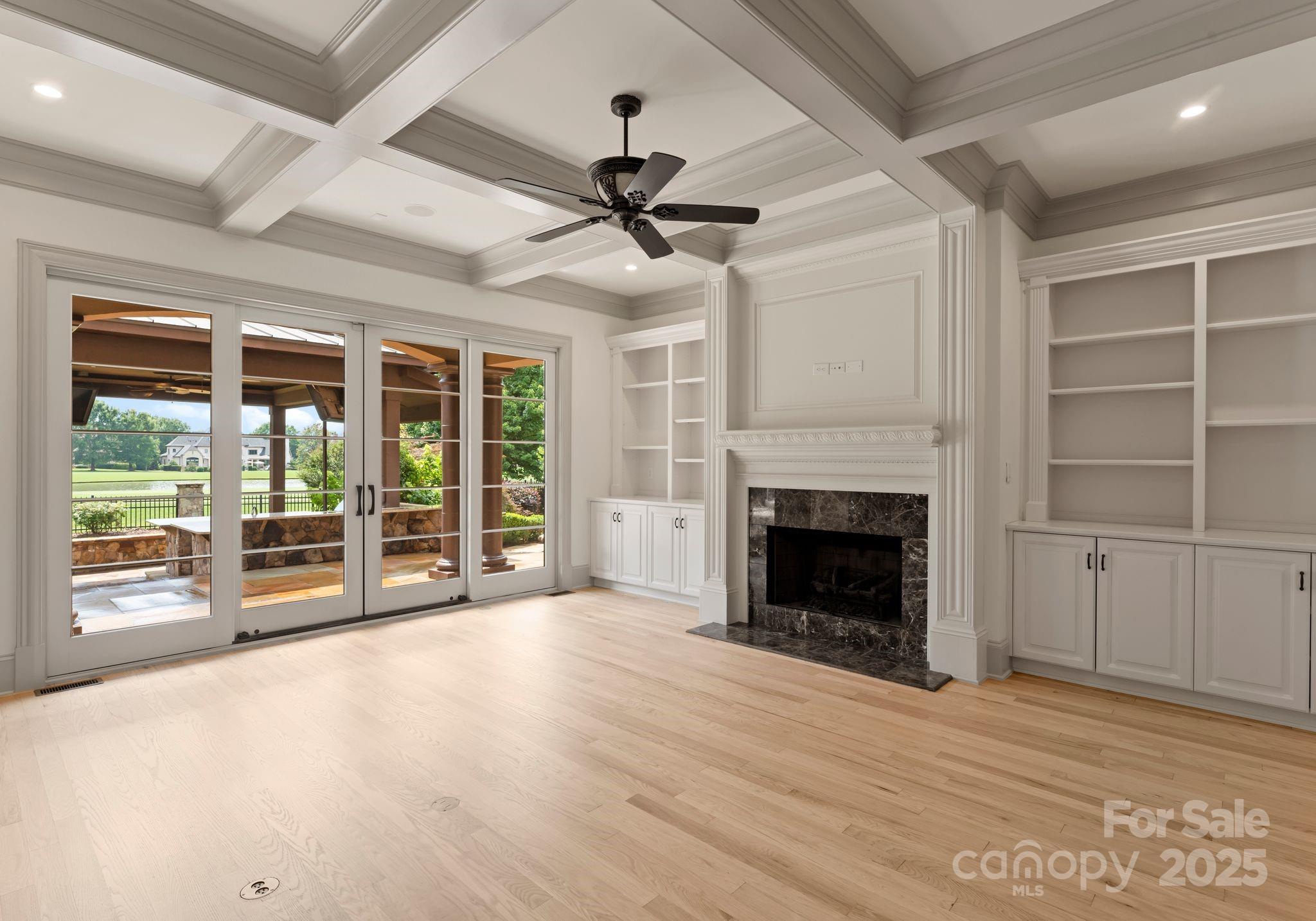 300 Eagle Bend Drive Property Photo 20