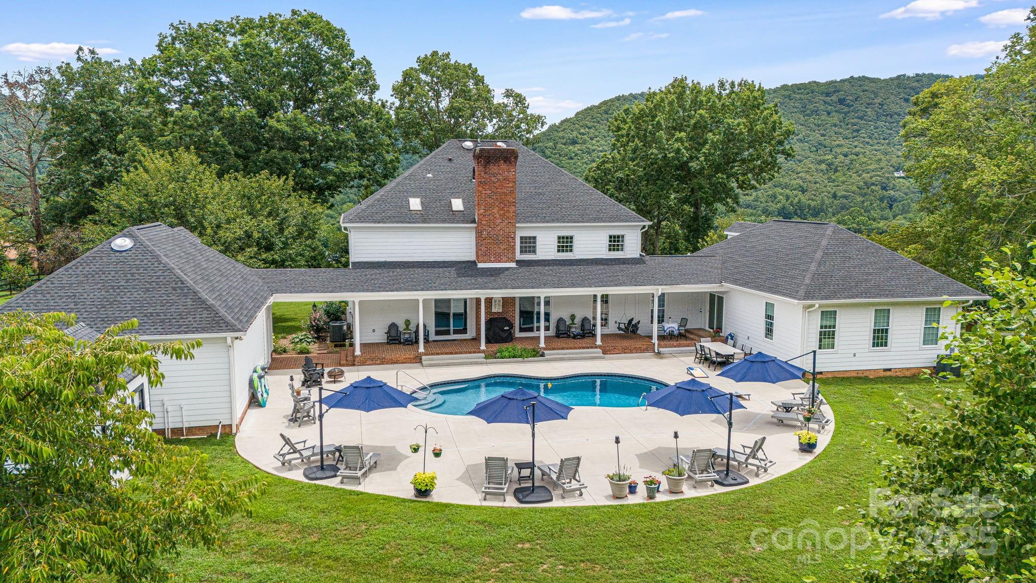56 Fair Oaks Estate Property Photo 1