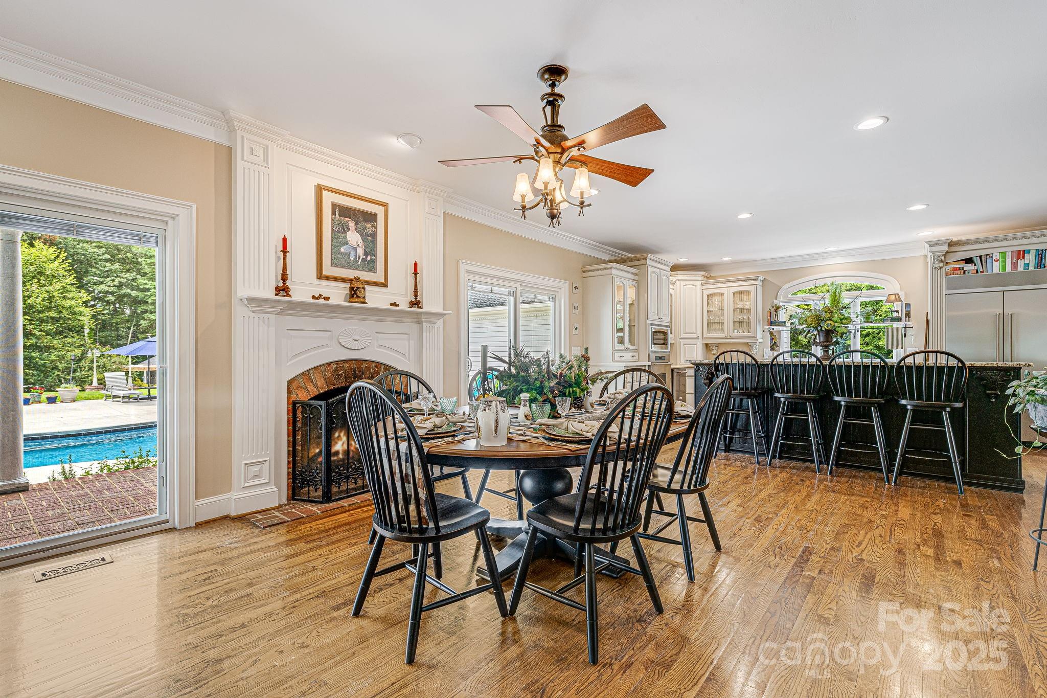 56 Fair Oaks Estate Property Photo 9