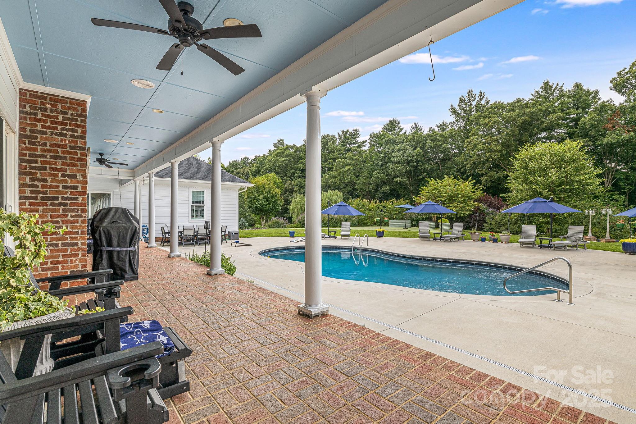 56 Fair Oaks Estate Property Photo 32