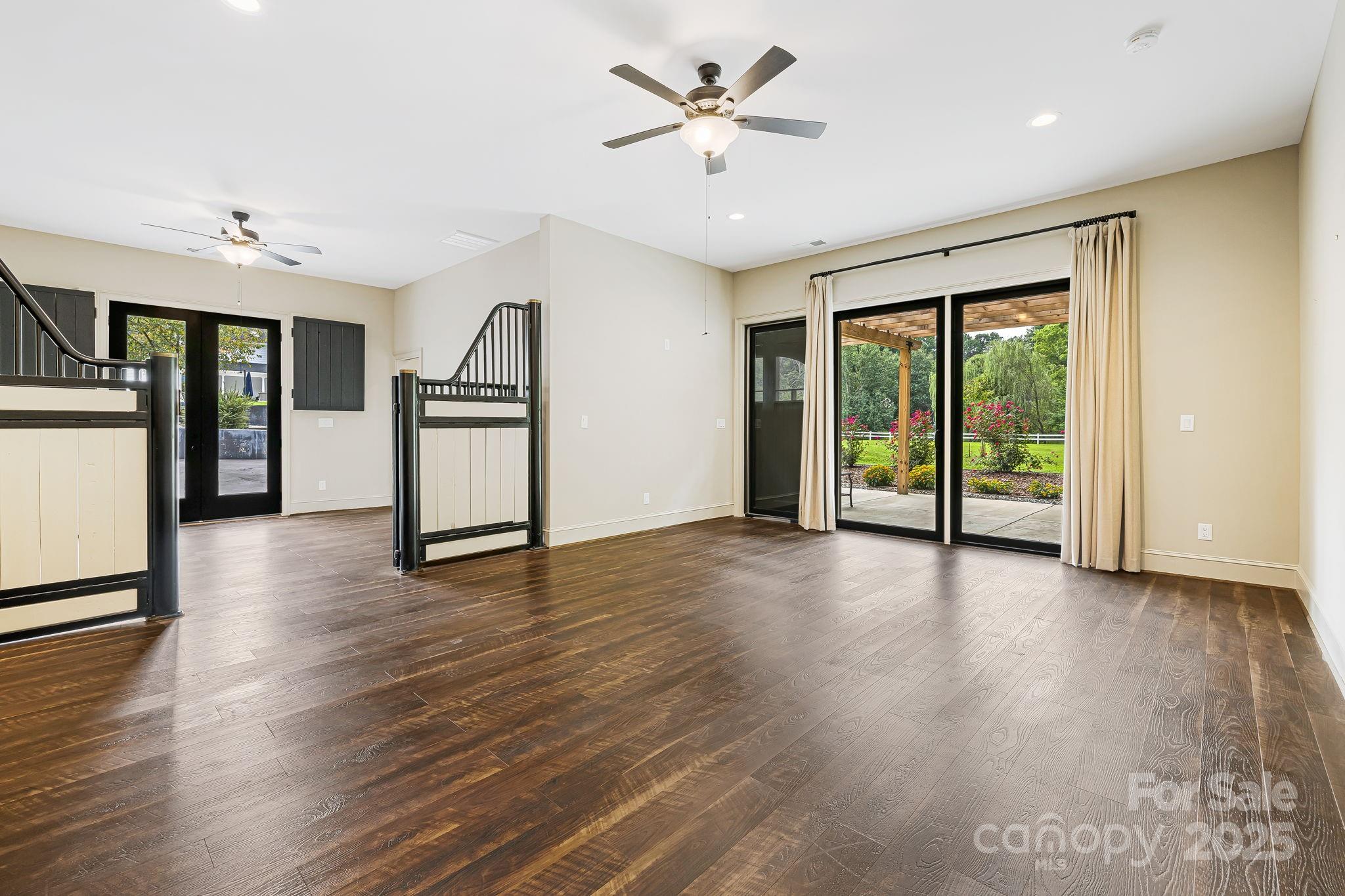 56 Fair Oaks Estate Property Photo 46