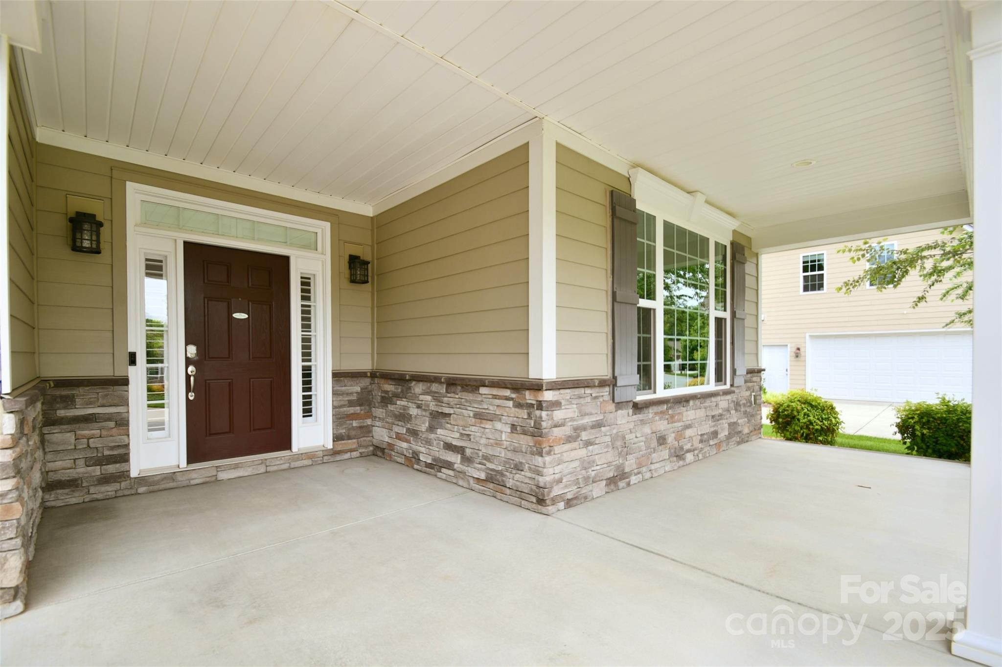 551 Brightleaf Place Property Photo 4