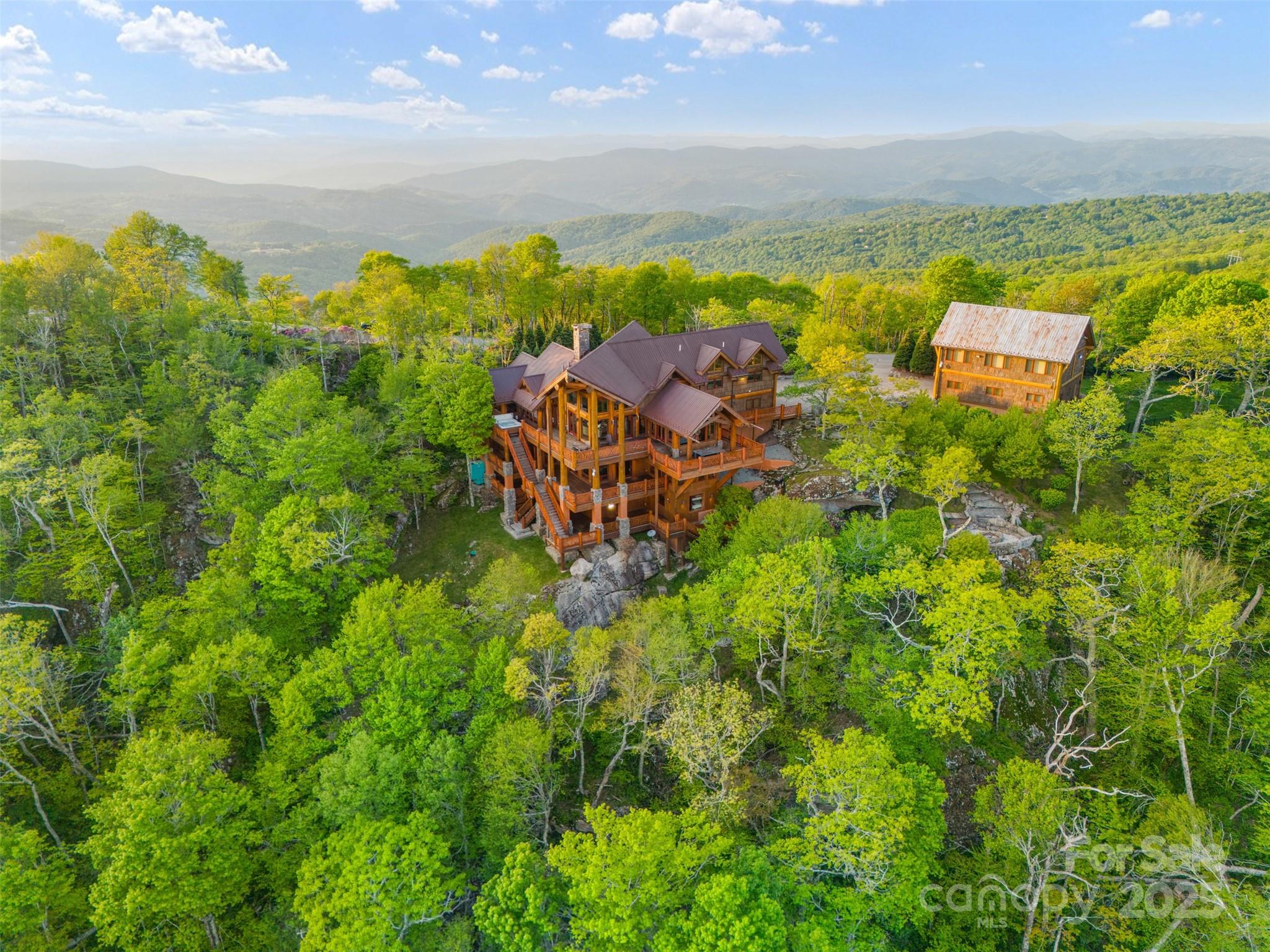 2910 Eagles Nest Trail Property Photo 6