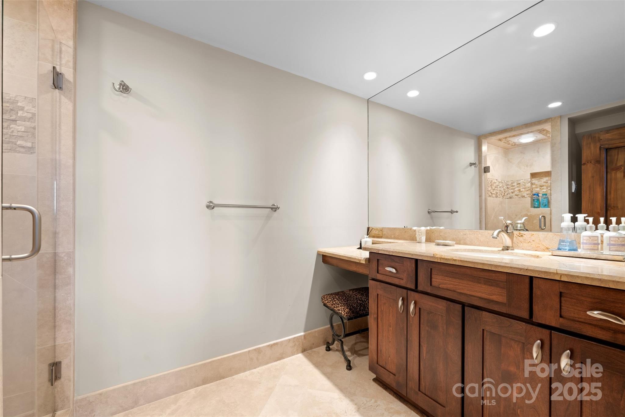 2910 Eagles Nest Trail Property Photo 37