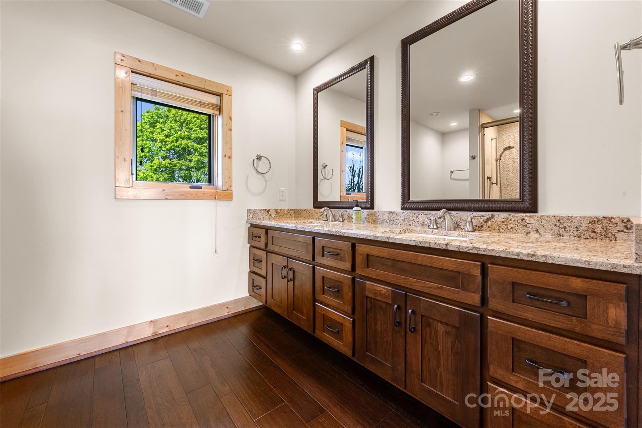 2910 Eagles Nest Trail Property Photo 45