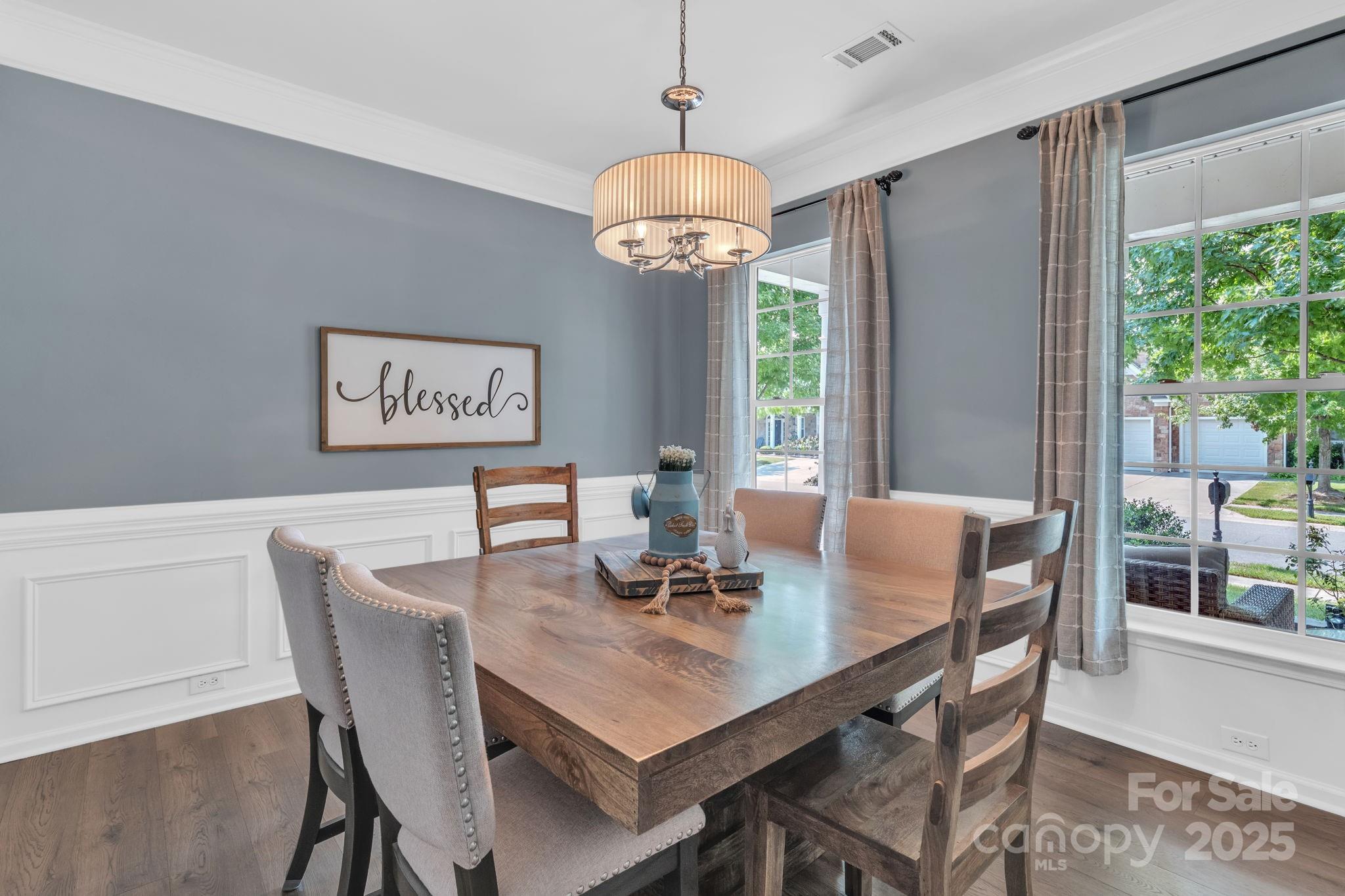 10121 Halkirk Manor Lane Property Photo 3