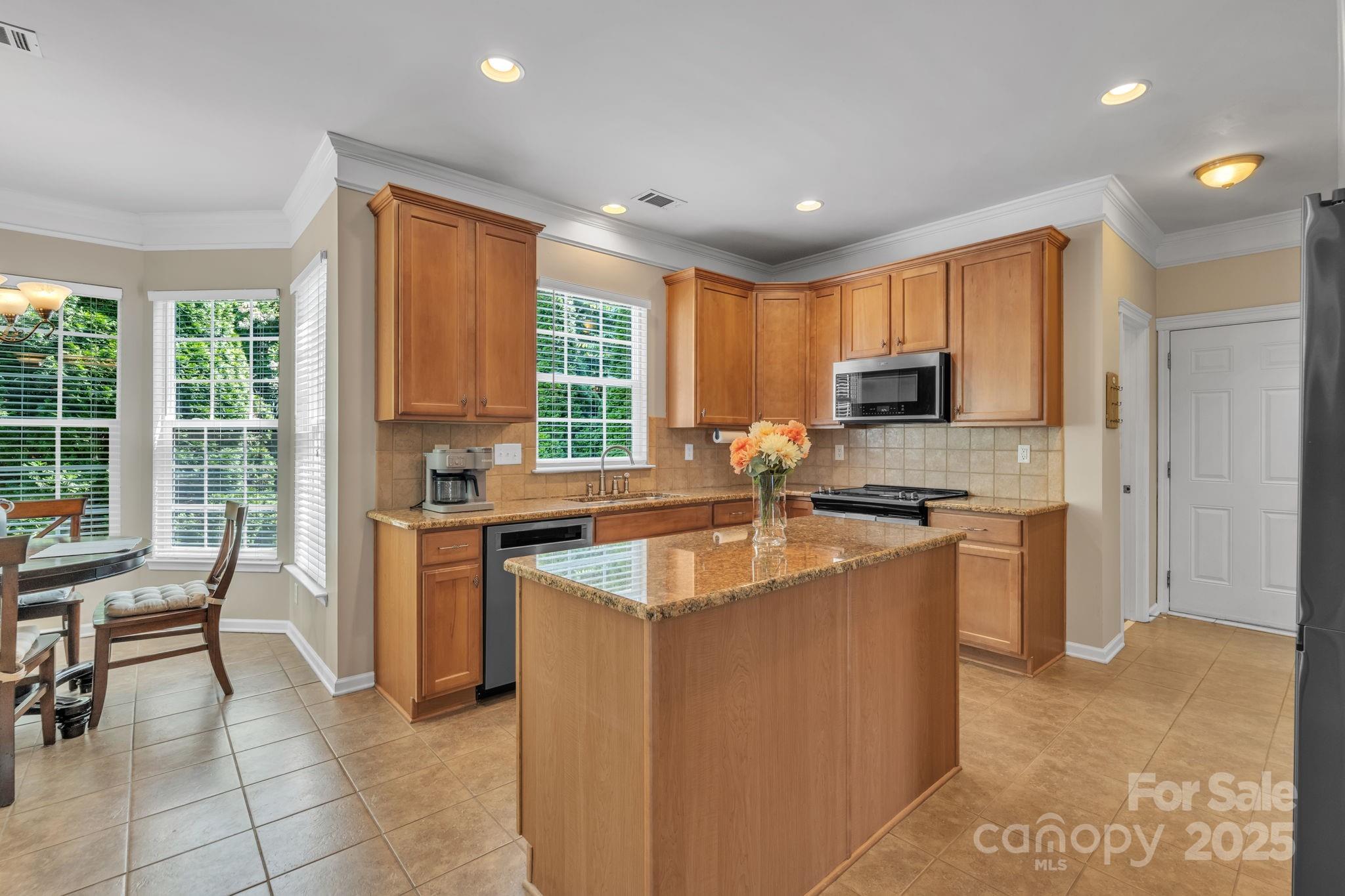 10121 Halkirk Manor Lane Property Photo 24
