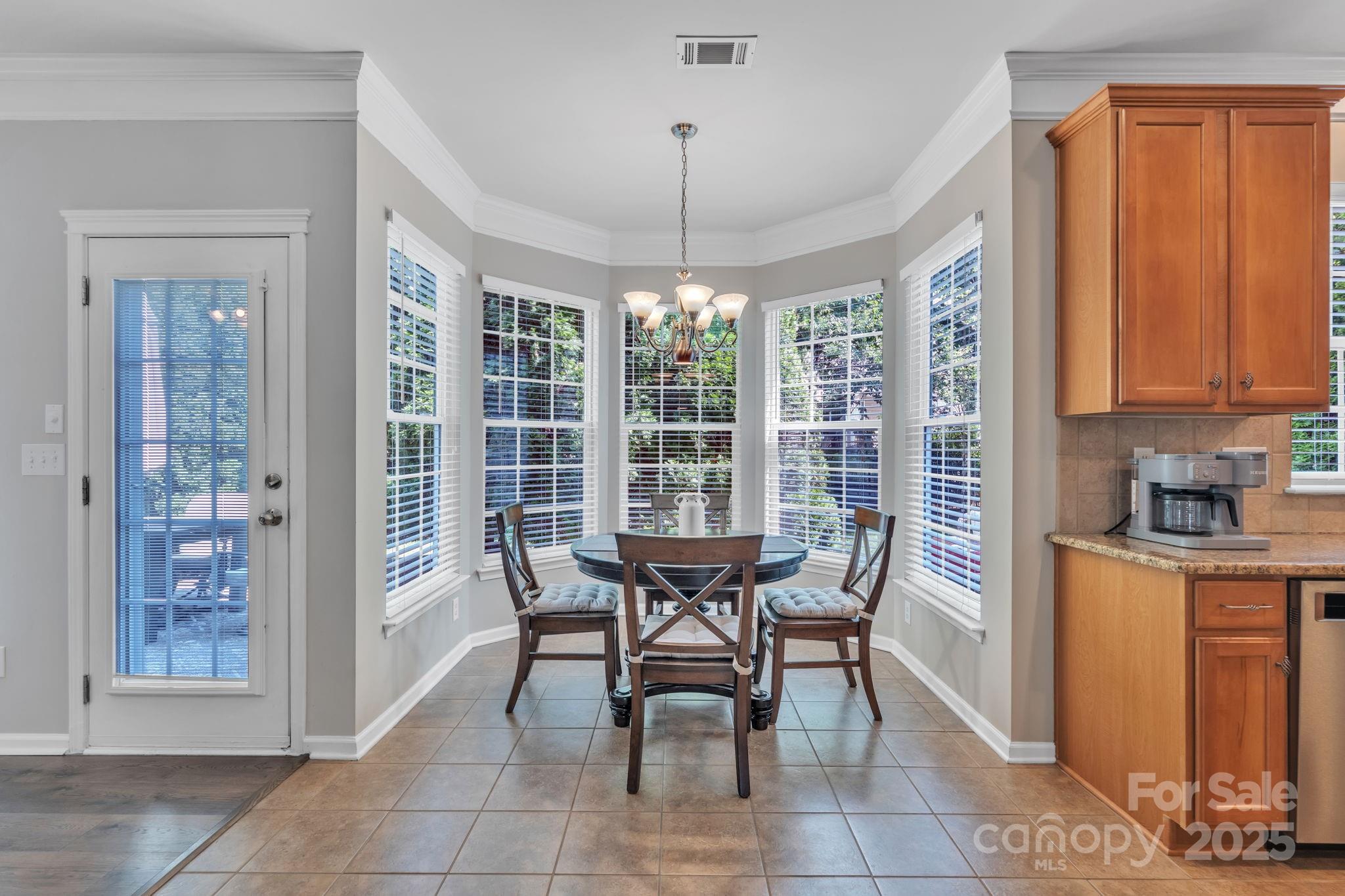 10121 Halkirk Manor Lane Property Photo 35