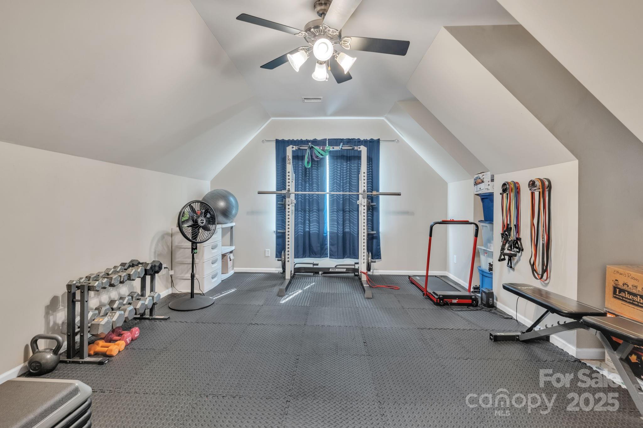 10121 Halkirk Manor Lane Property Photo 36
