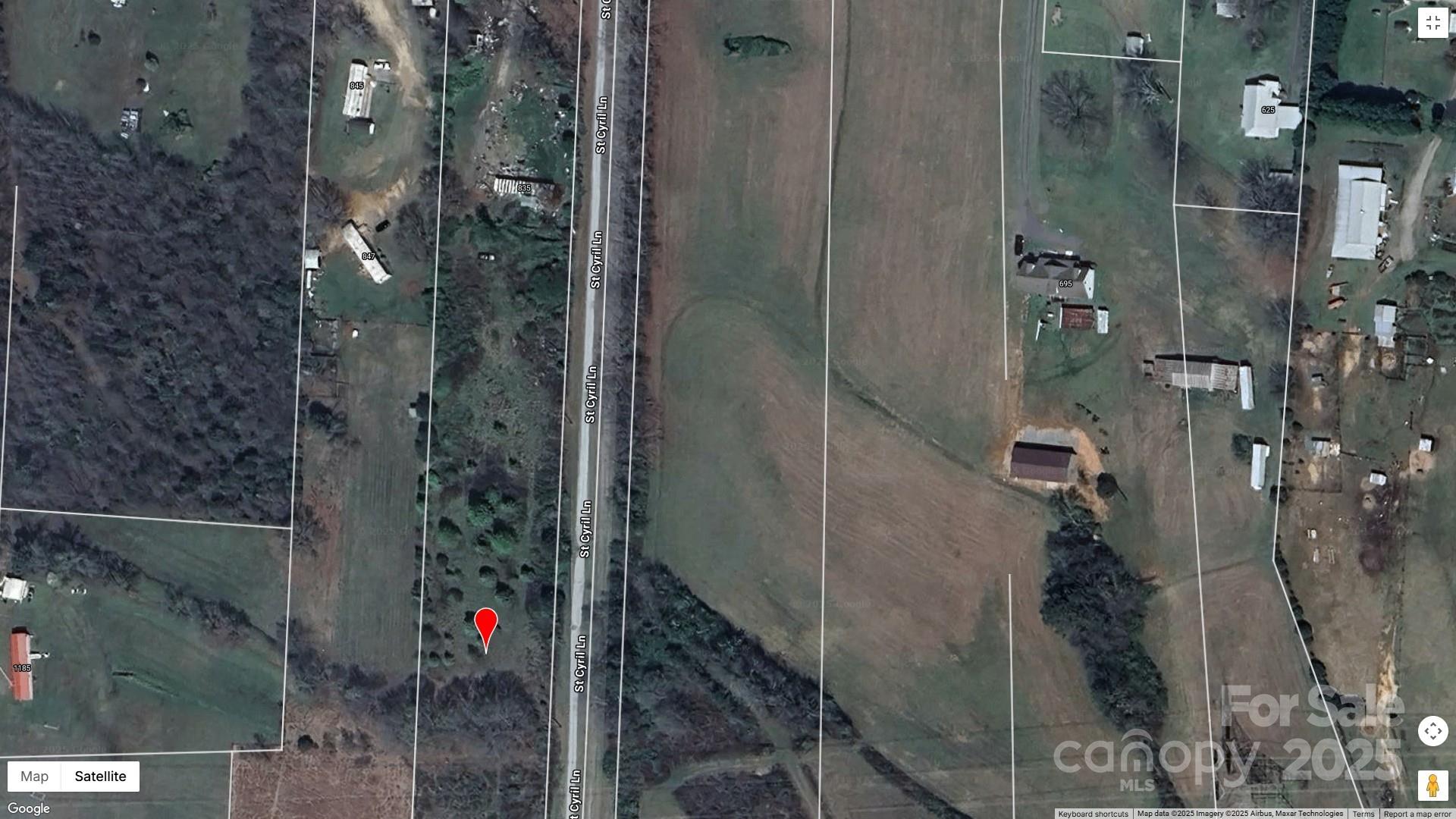 835 Gheen Road Property Photo 2