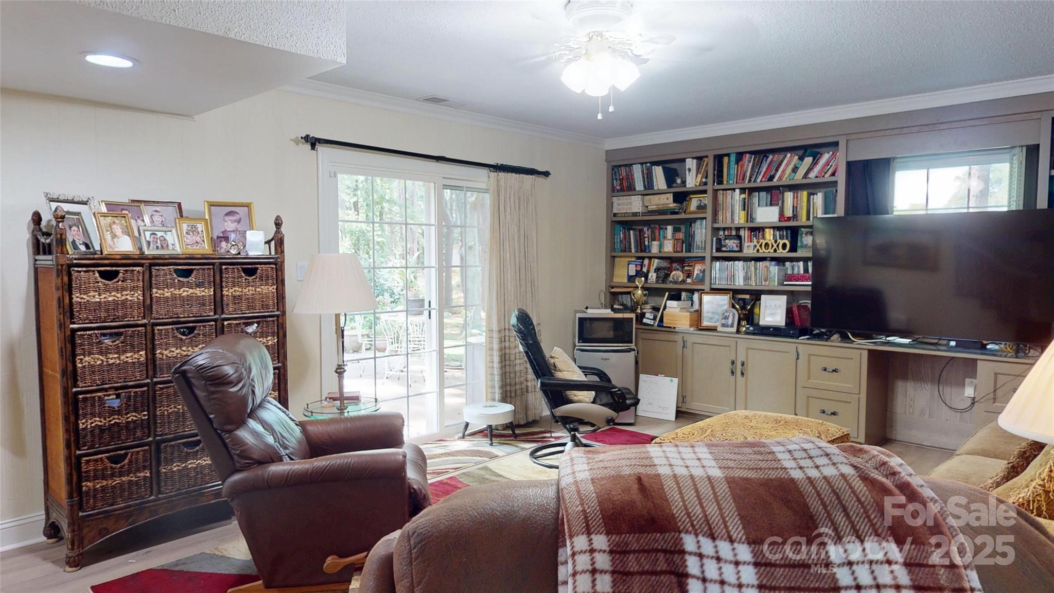 1112 Martha Drive Property Photo 11