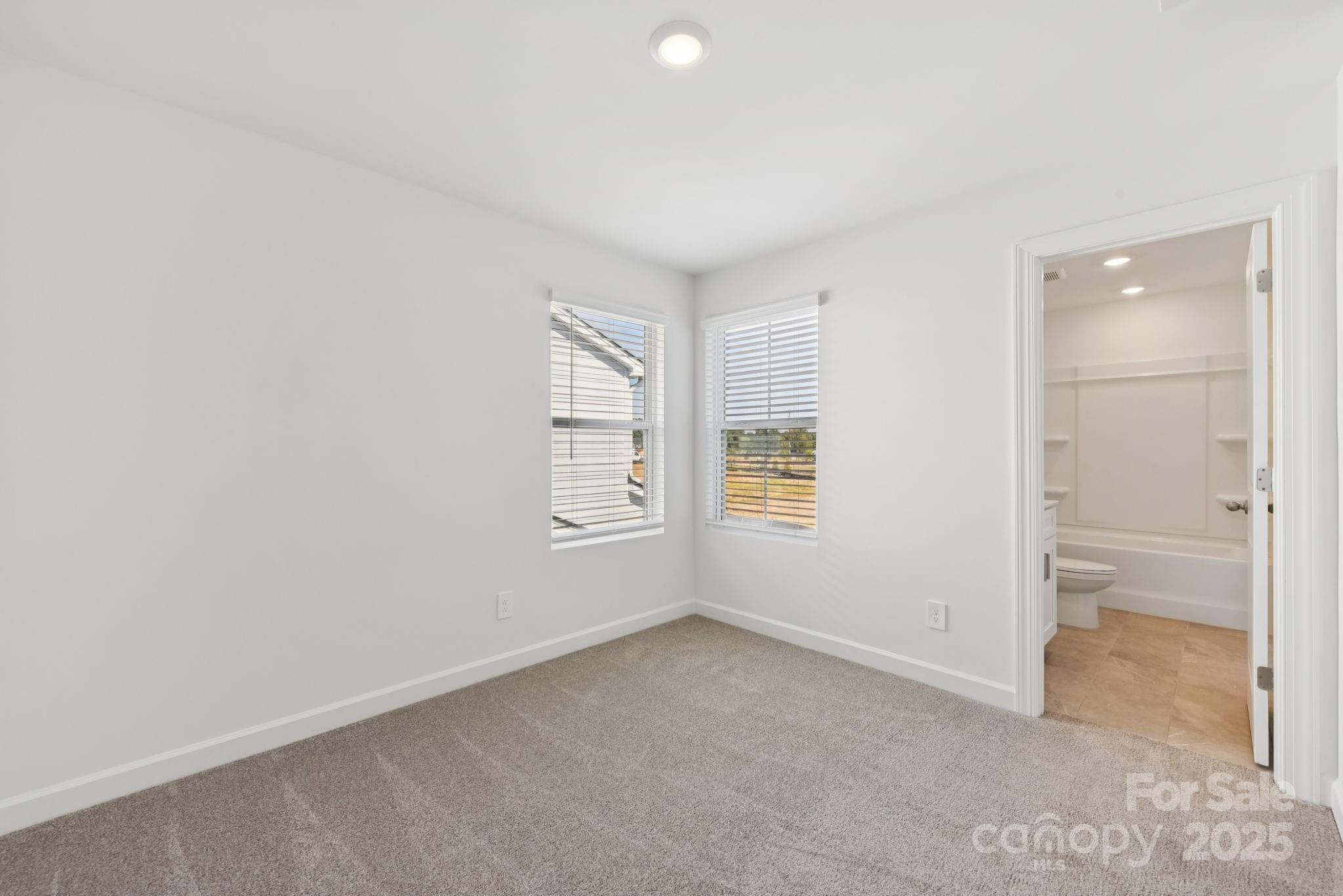 246 Tiger Lily Drive Property Photo 13