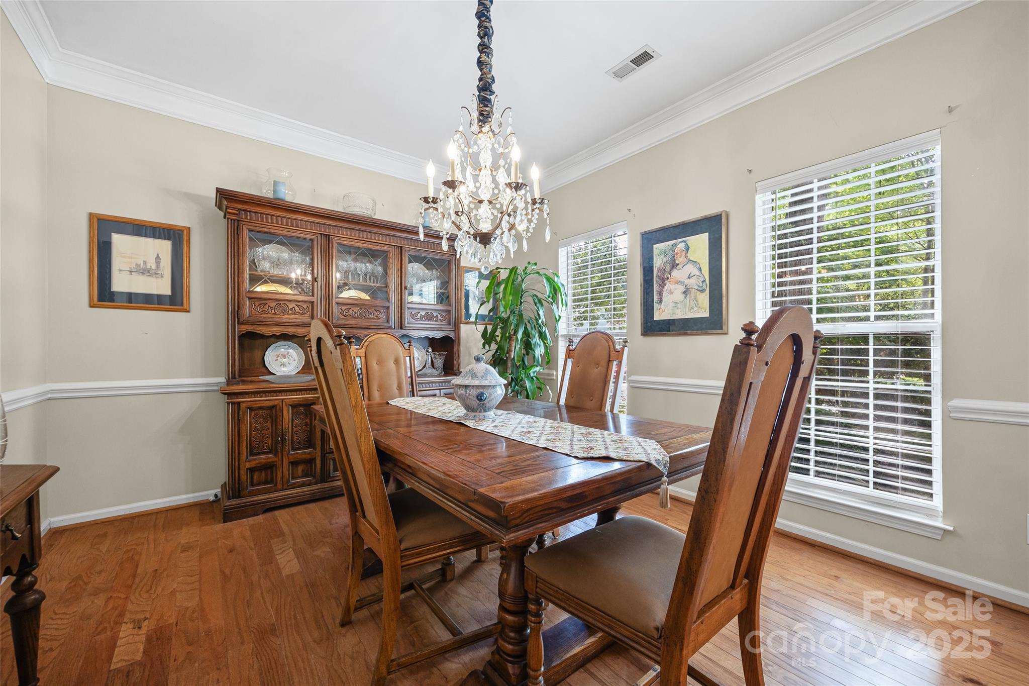 7029 Scuppernong Court Property Photo 4