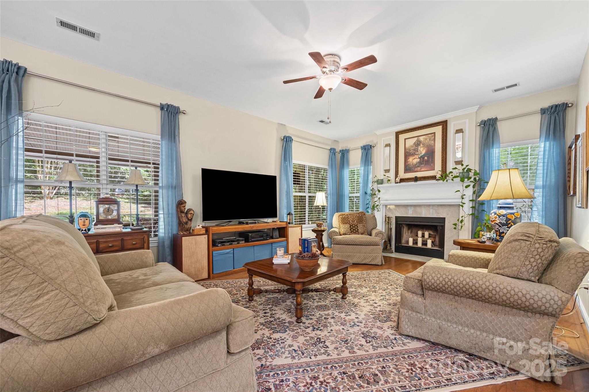 7029 Scuppernong Court Property Photo 10