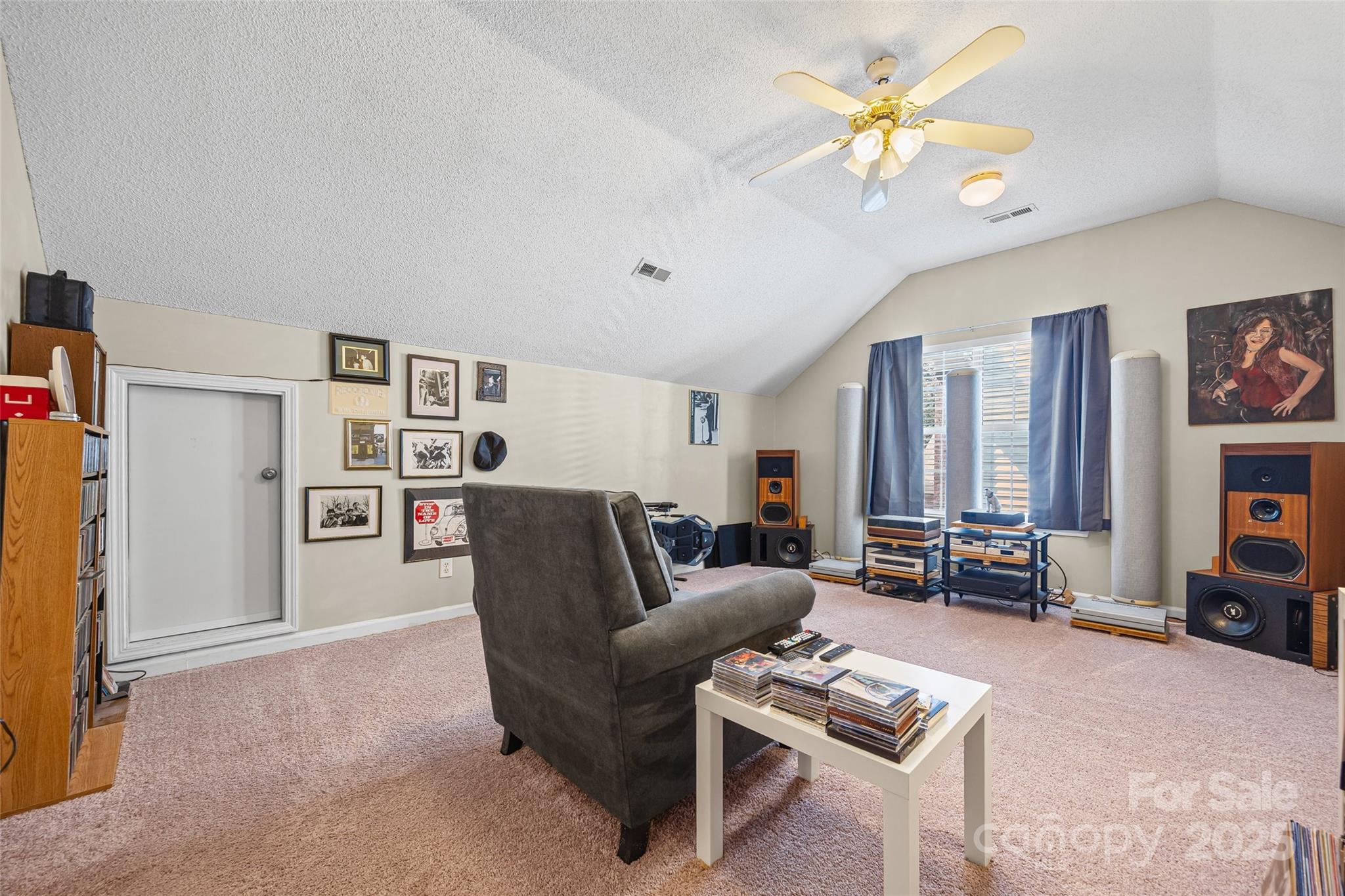 7029 Scuppernong Court Property Photo 21