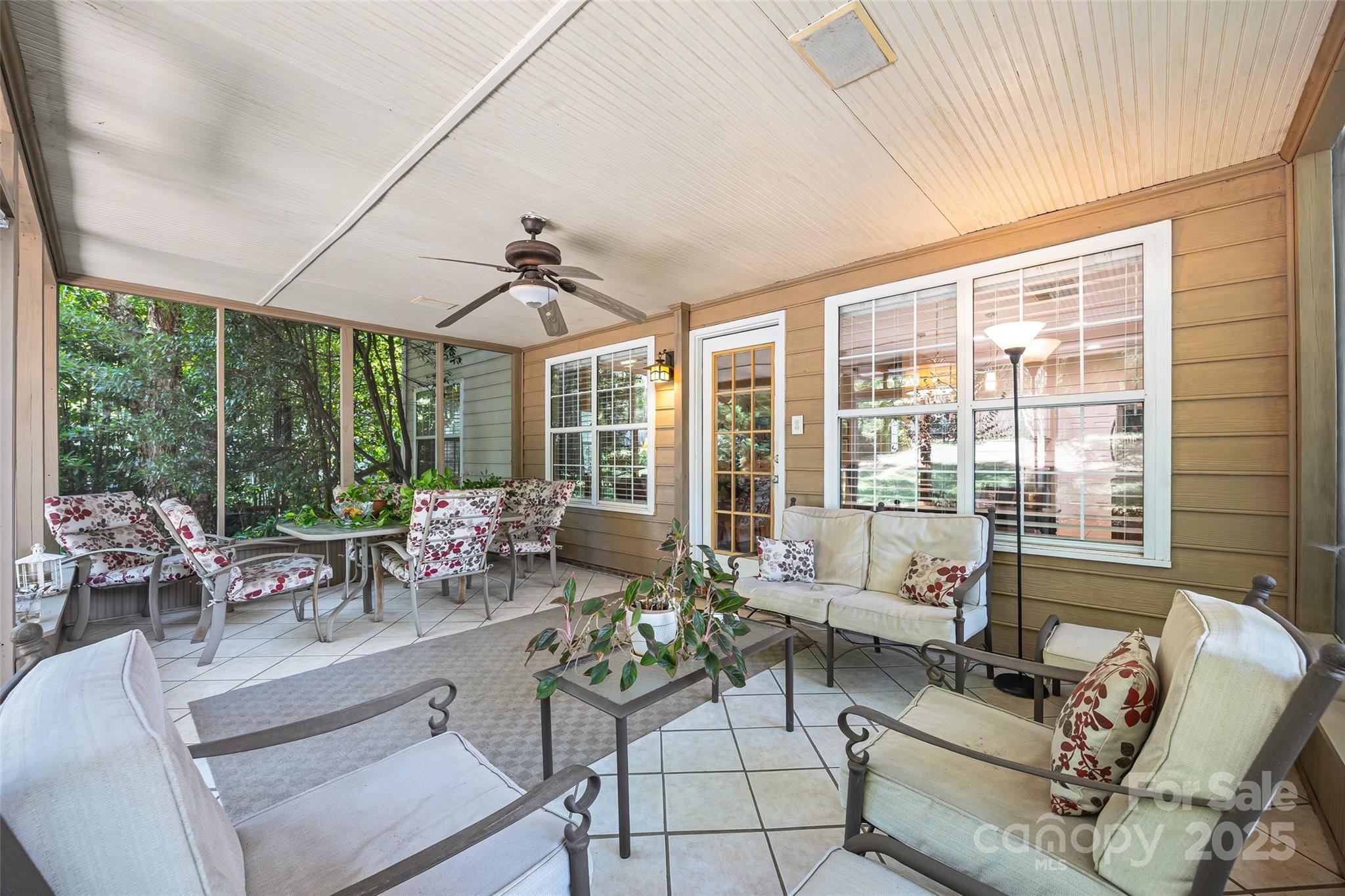 7029 Scuppernong Court Property Photo 24