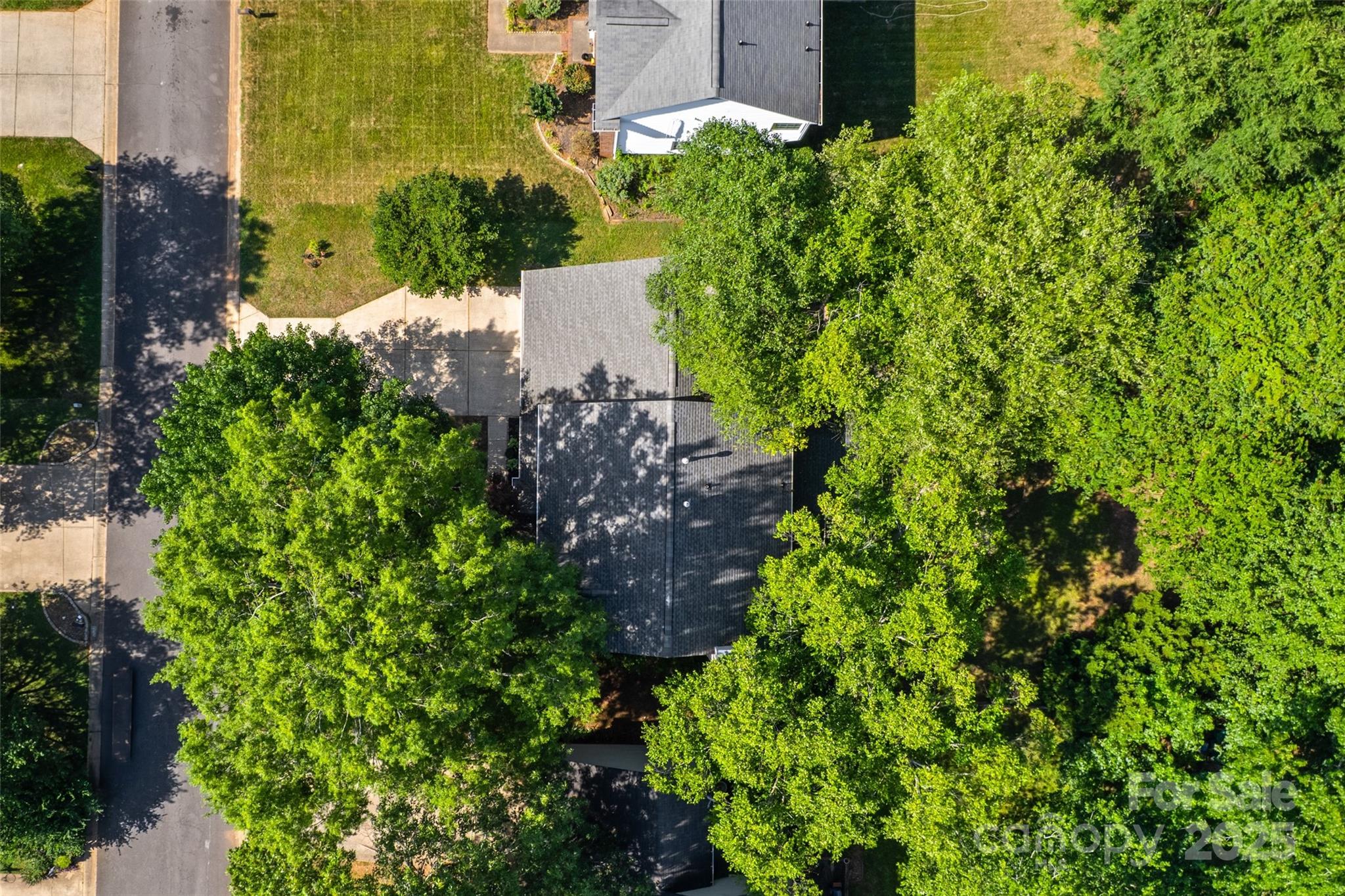 7029 Scuppernong Court Property Photo 29