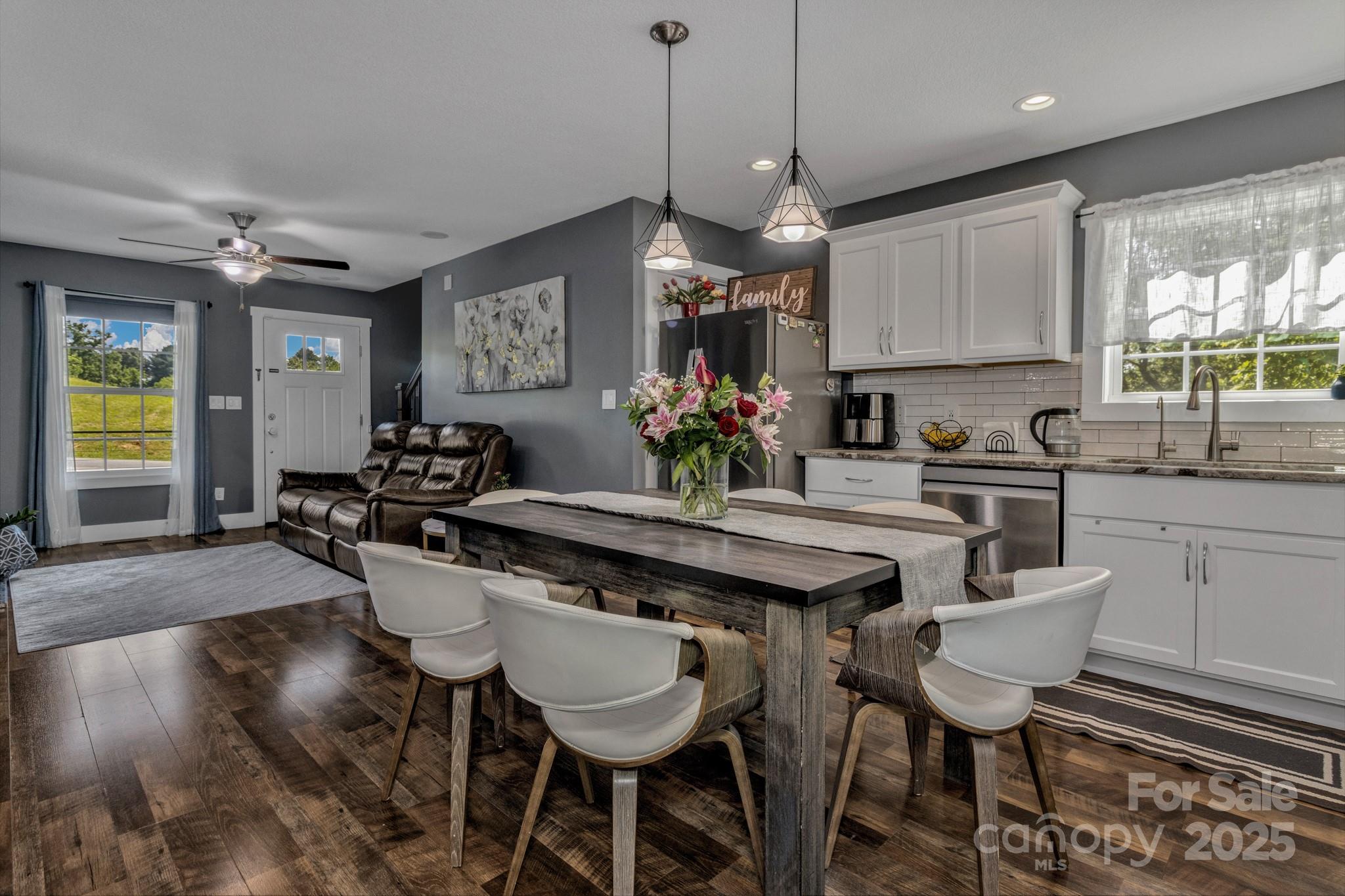 1024 Bear Creek Road Property Photo 7