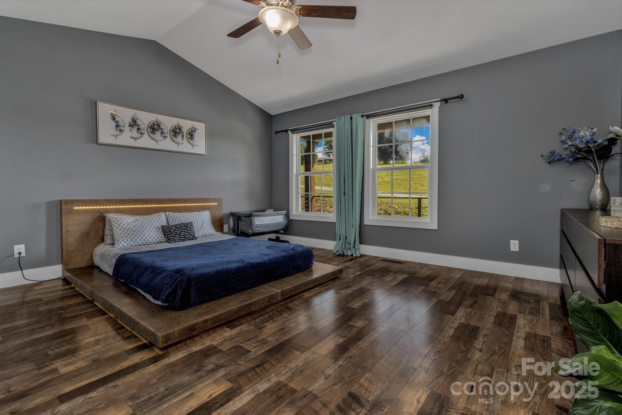 1024 Bear Creek Road Property Photo 11