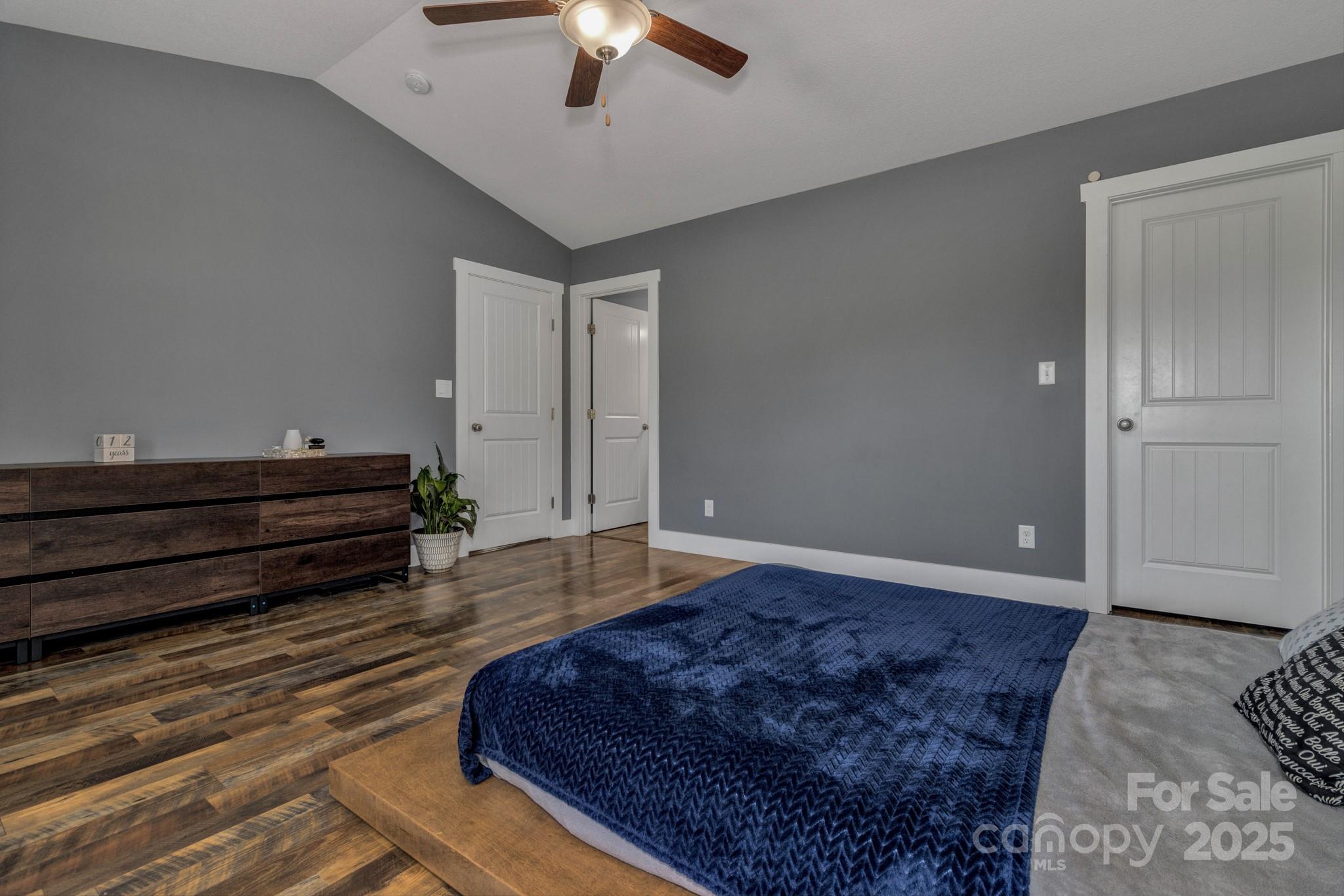 1024 Bear Creek Road Property Photo 12