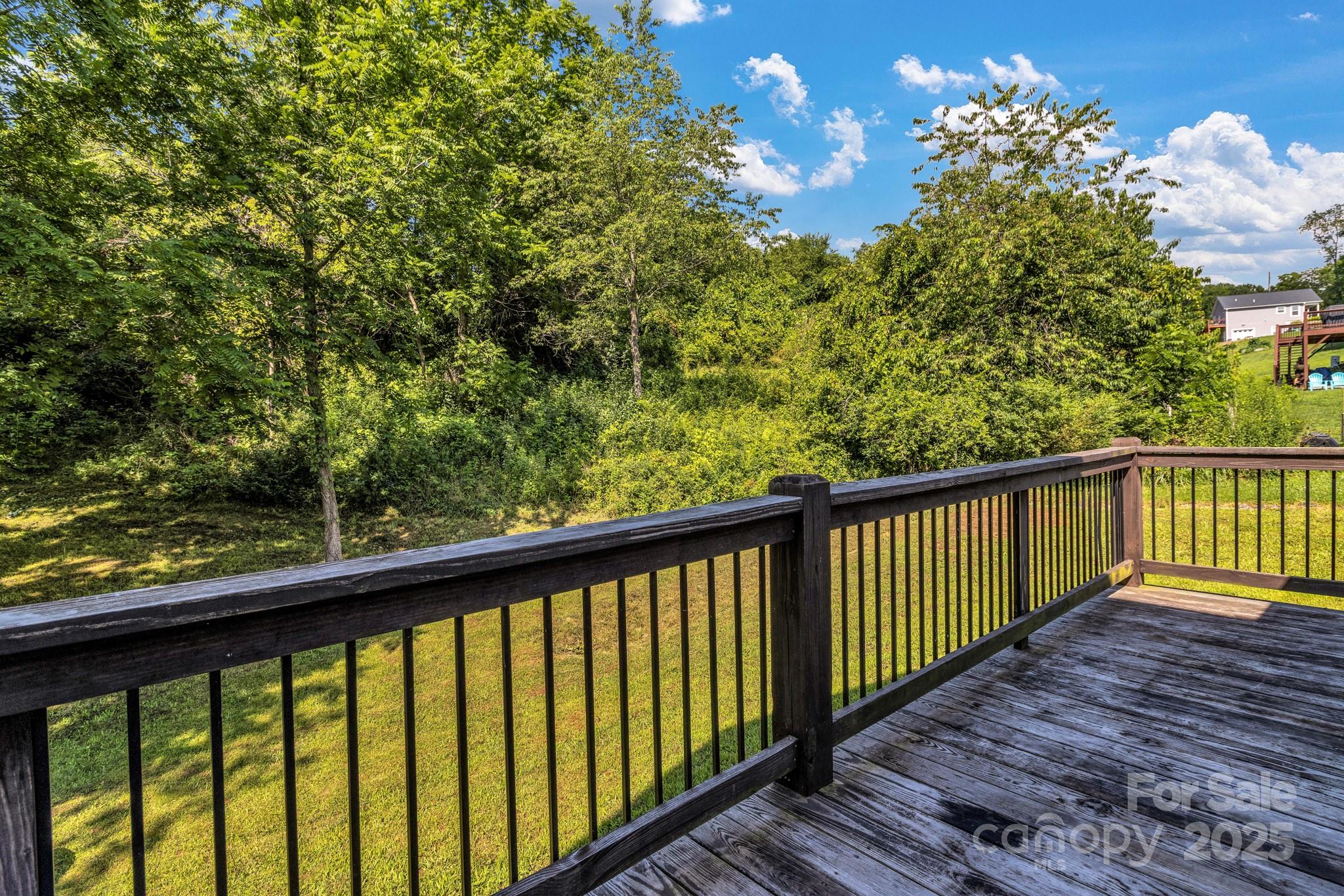 1024 Bear Creek Road Property Photo 22