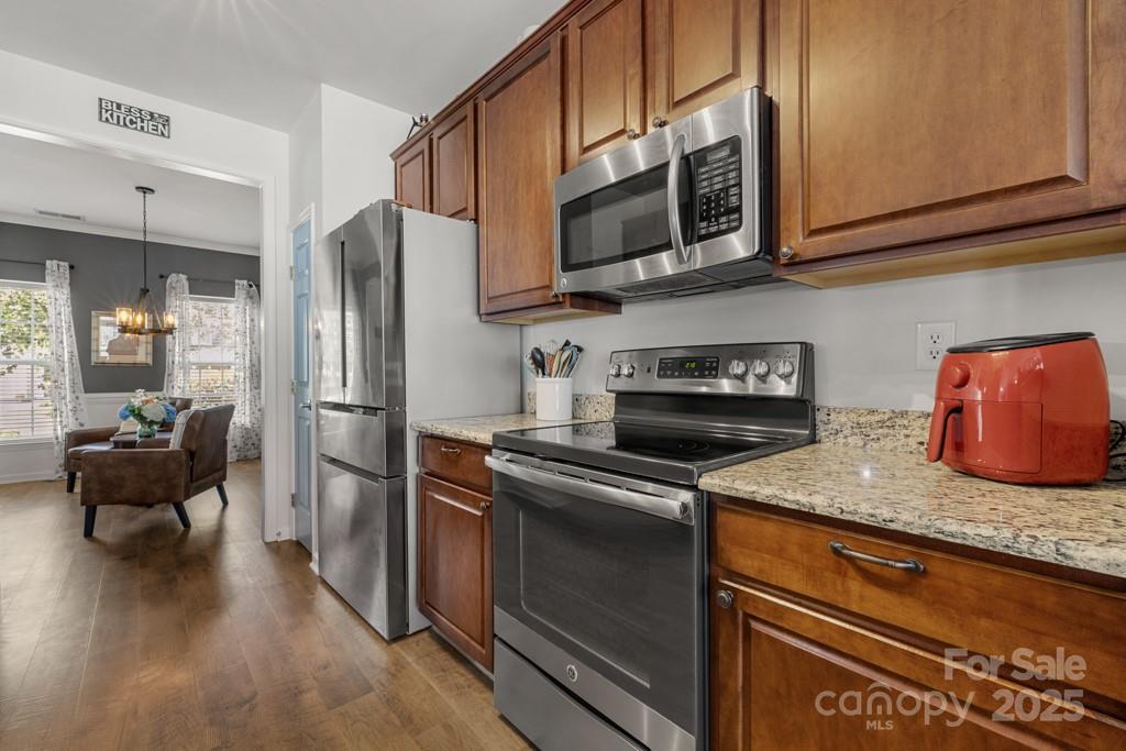 6020 Queens Walk Court Property Photo 14