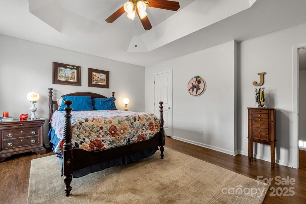 6020 Queens Walk Court Property Photo 19
