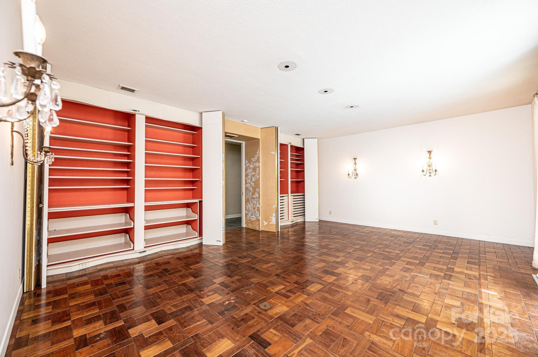 153 Hillhaven Place Property Photo 10