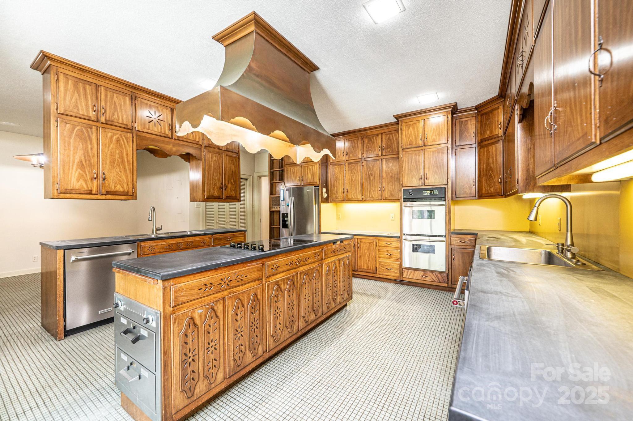 153 Hillhaven Place Property Photo 11