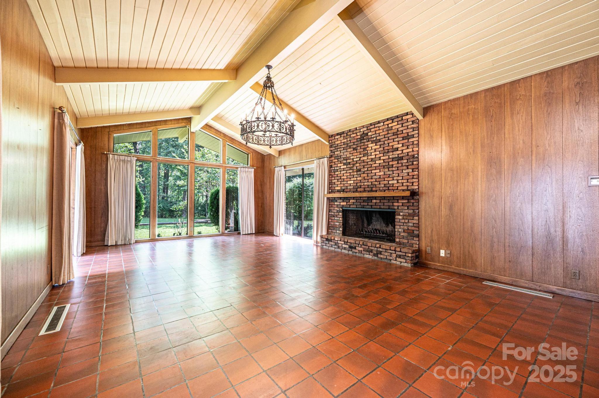 153 Hillhaven Place Property Photo 14