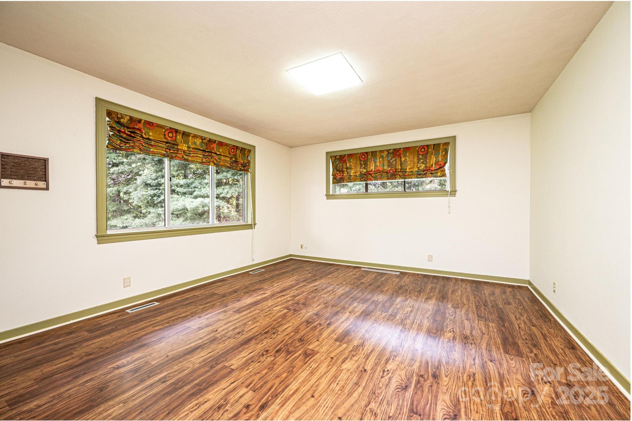 153 Hillhaven Place Property Photo 37