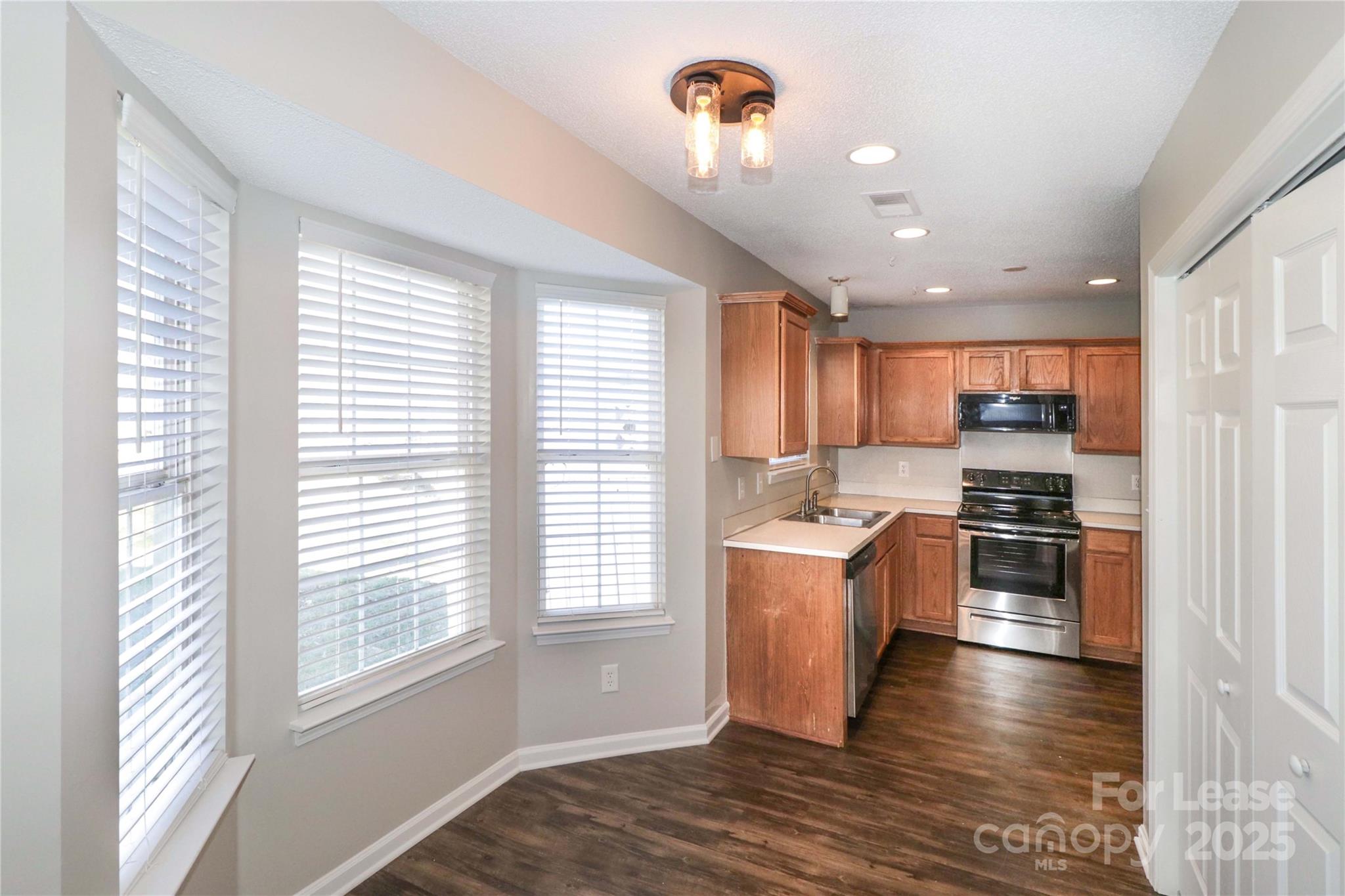 771 Rebecca Jane Drive Property Photo 10