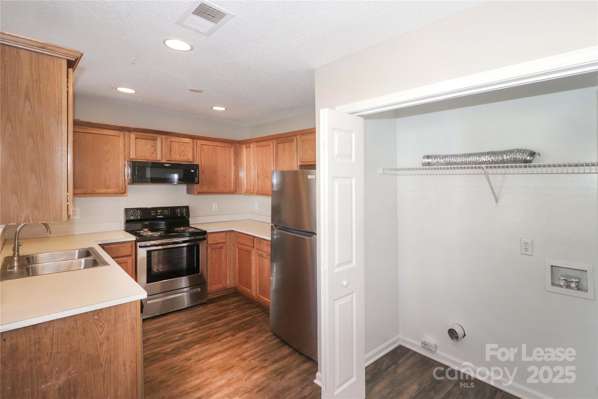 771 Rebecca Jane Drive Property Photo 14