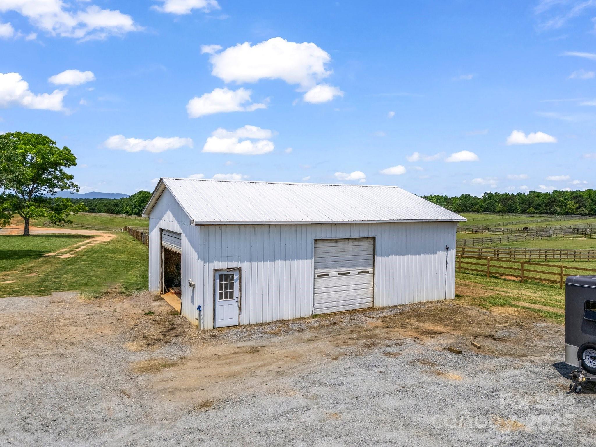 1550 Airport Road Property Photo 30