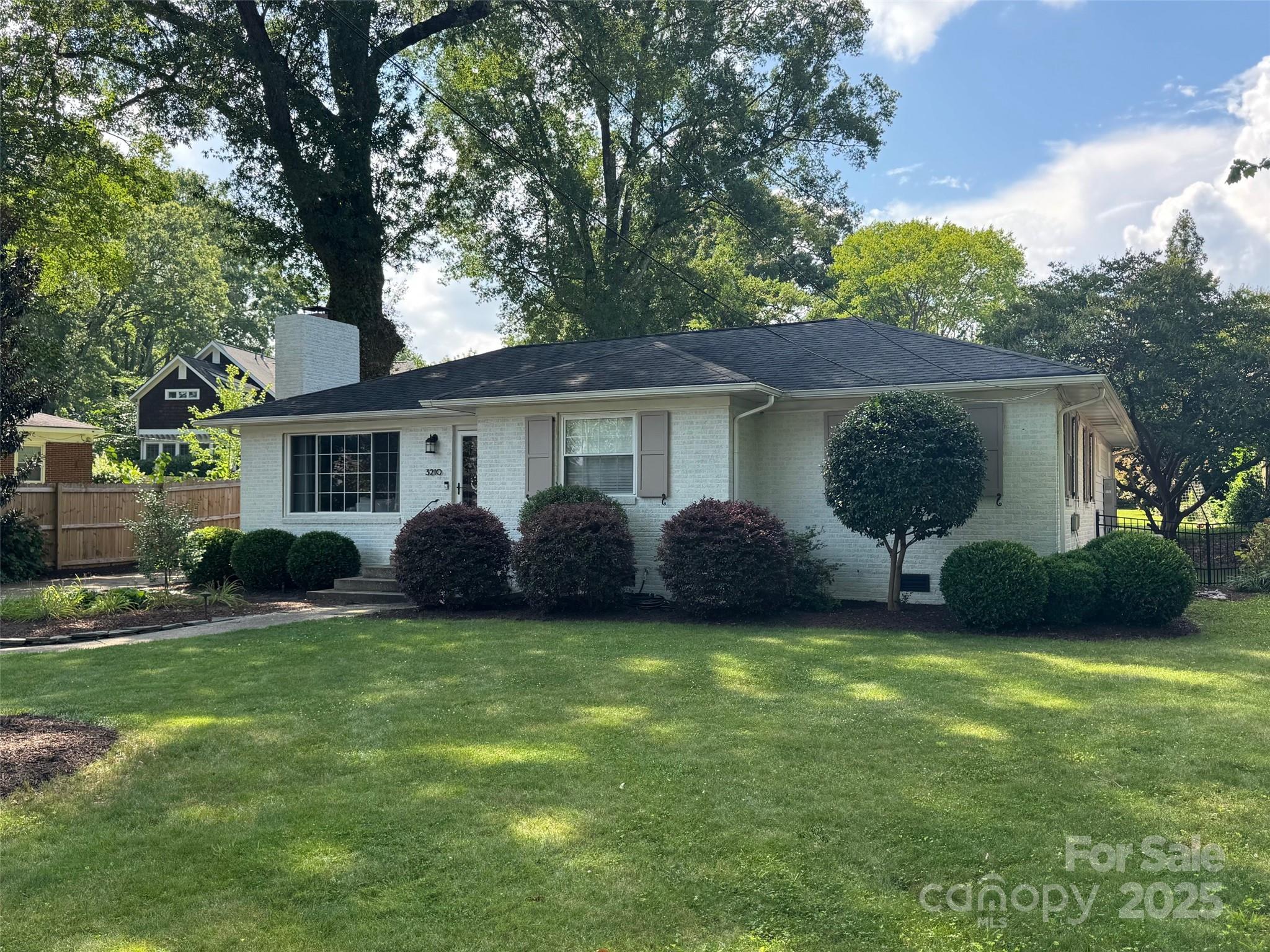 3210 Cambridge Road Property Photo 1