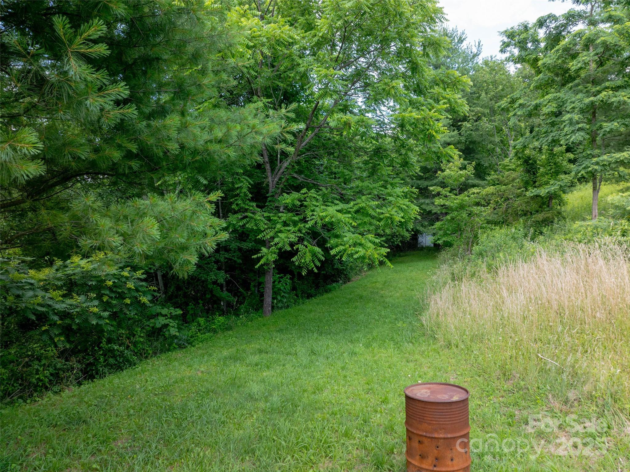 40 Sedgefield Place Property Photo 5