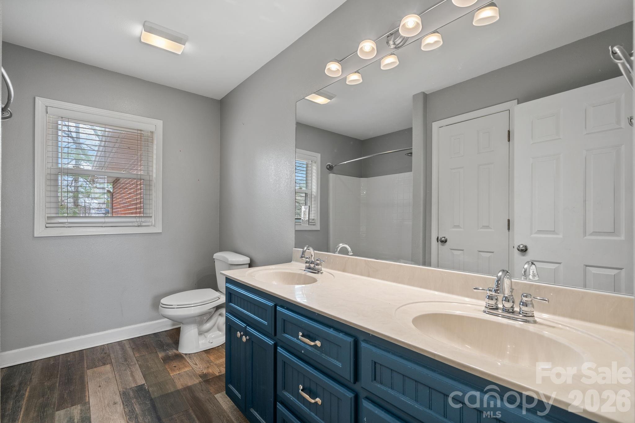 309 Sheldon Street Property Photo 18