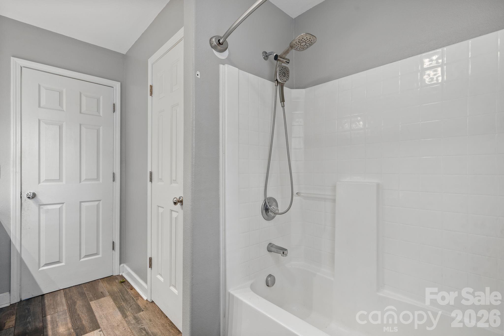 309 Sheldon Street Property Photo 20