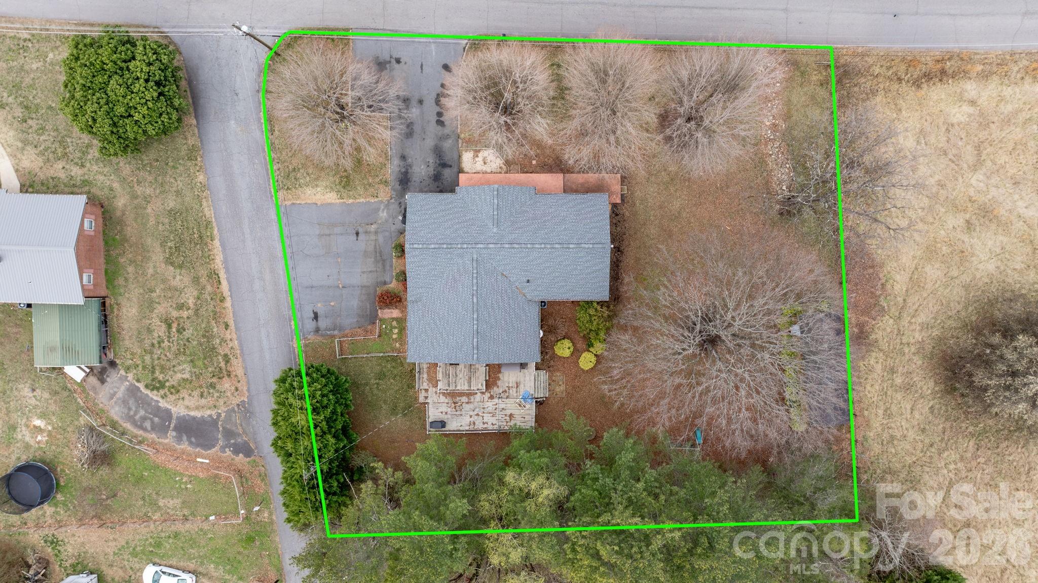 309 Sheldon Street Property Photo 28