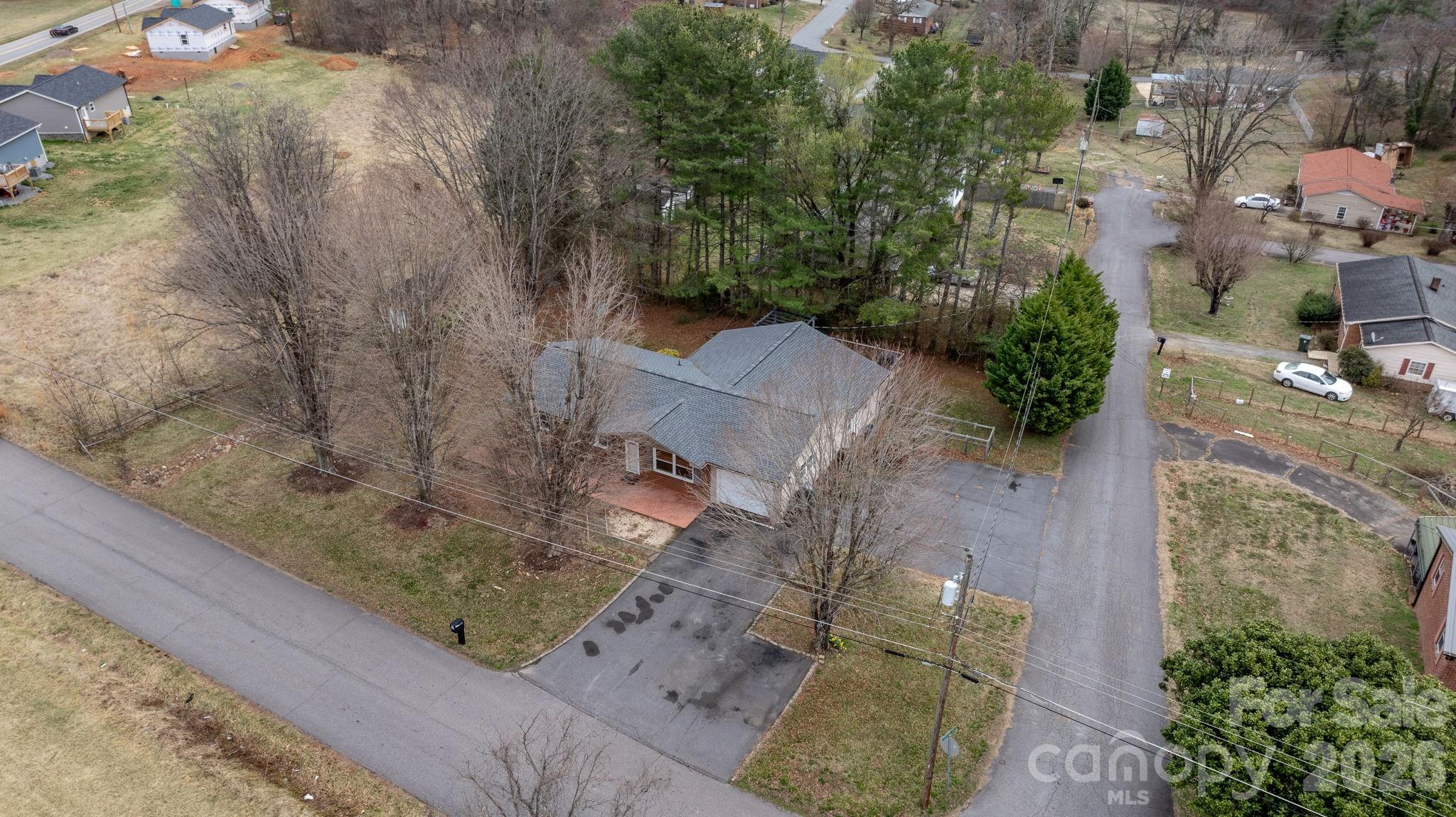 309 Sheldon Street Property Photo 29