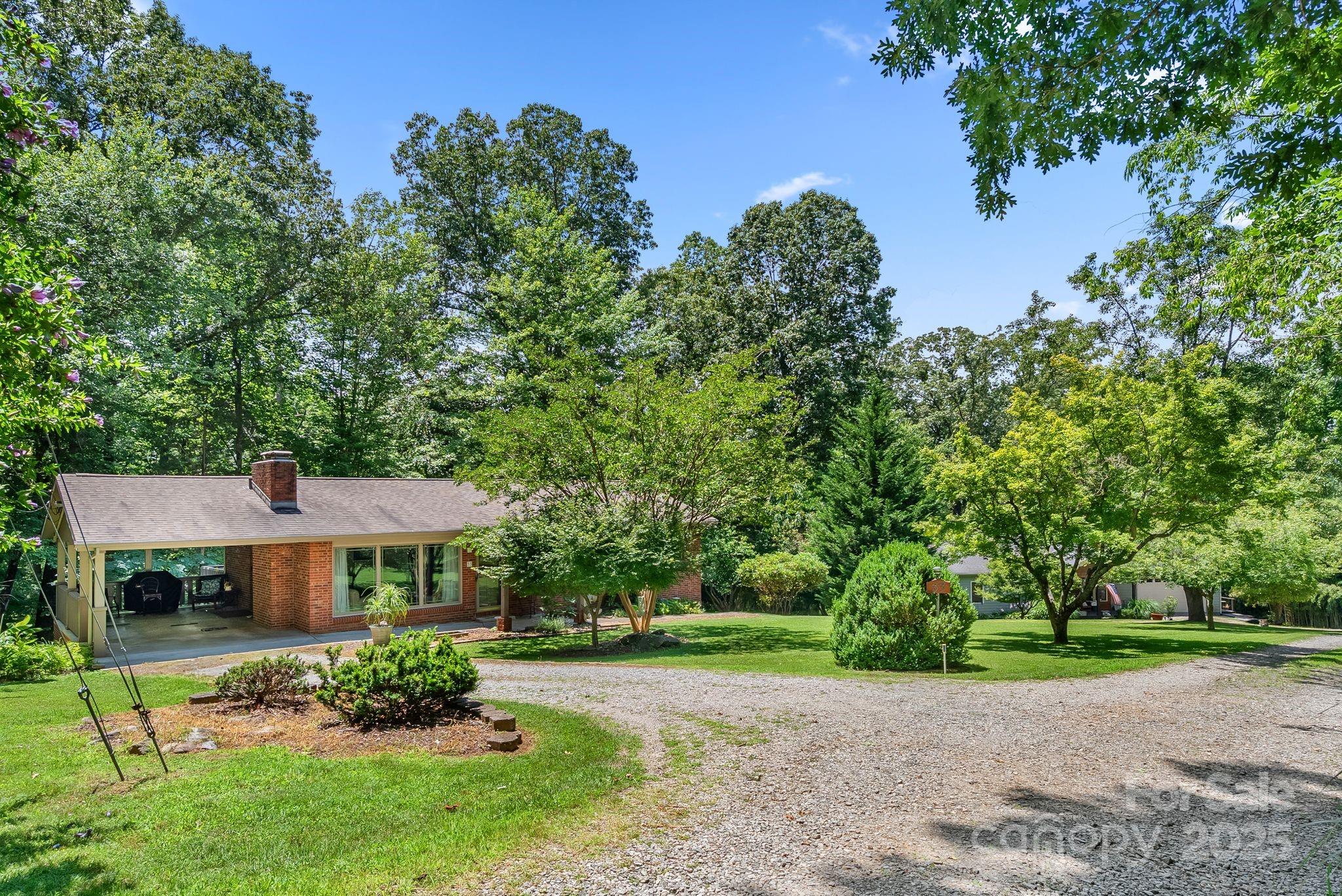 33 & 34 Grandview Court Property Photo 19