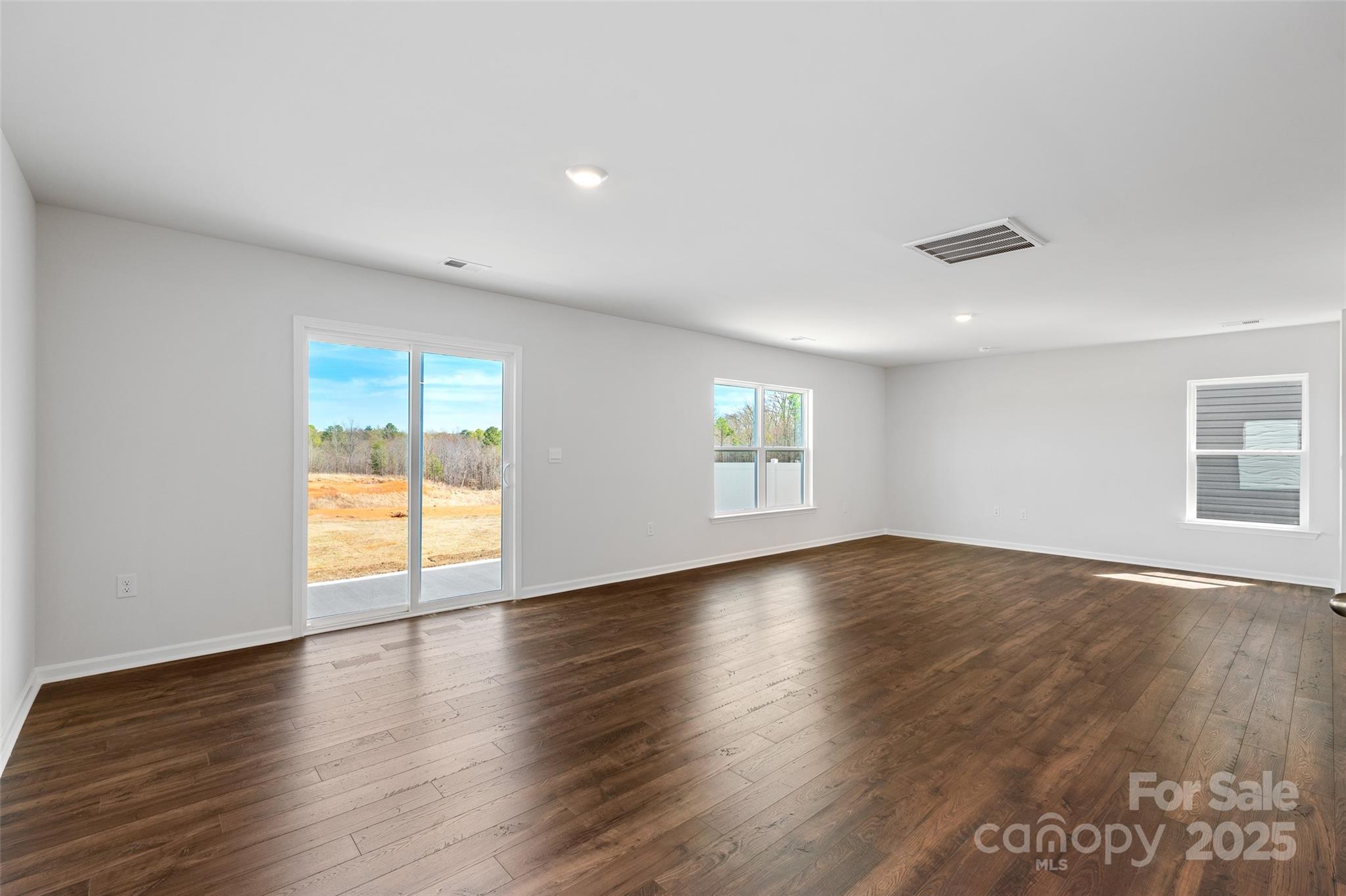 64 Providence Walk Drive Property Photo 11
