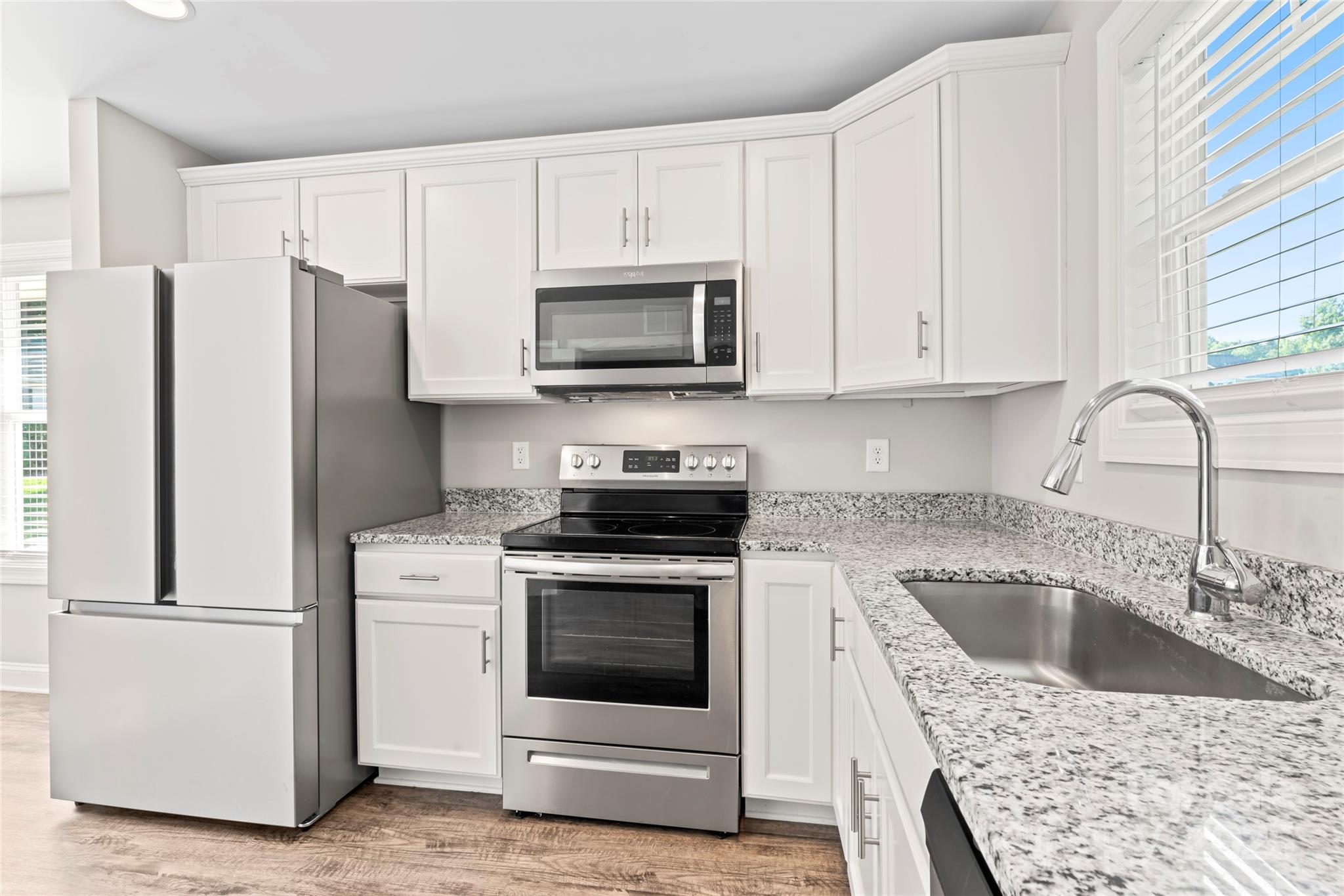 2015 Brantley Creek Drive Property Photo 7
